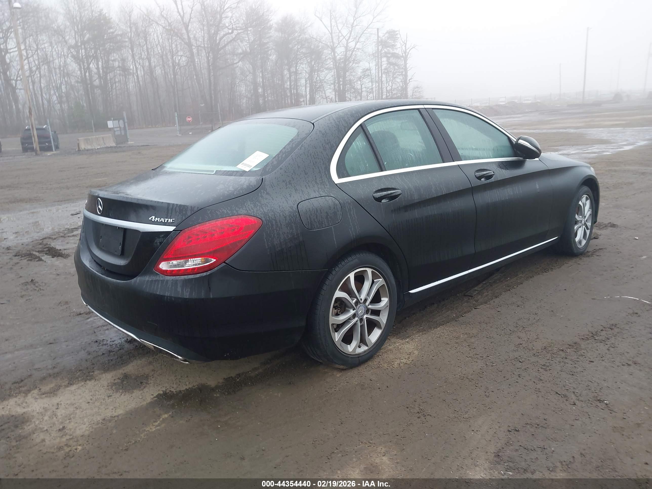 MERCEDES-BENZ C image 4