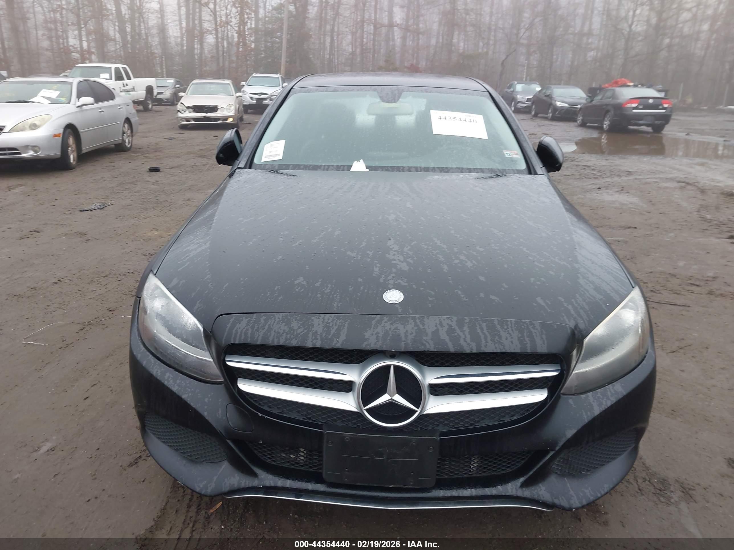 MERCEDES-BENZ C image 6
