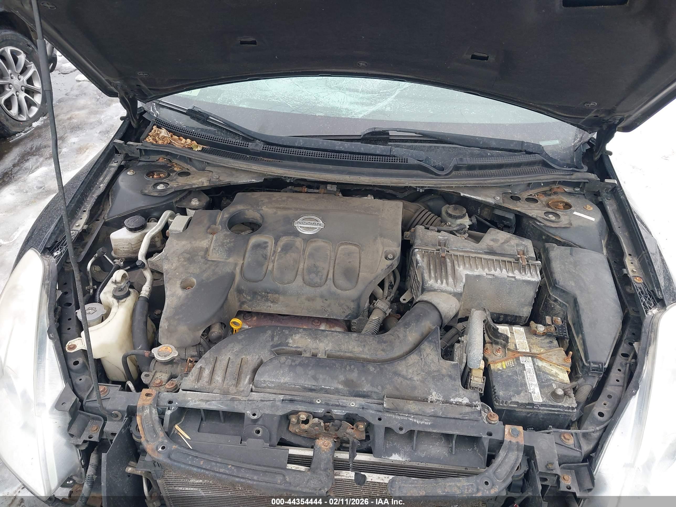 NISSAN ALTIMA image 10