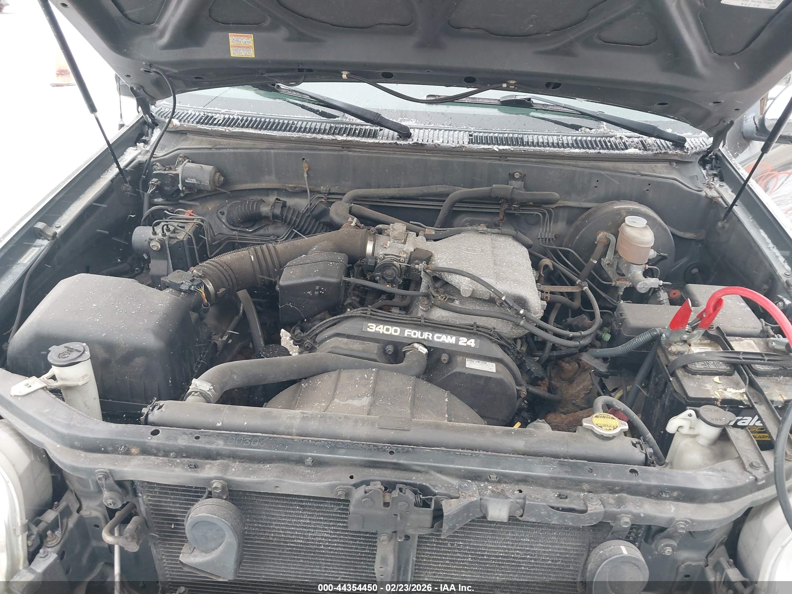 TOYOTA TUNDRA image 10