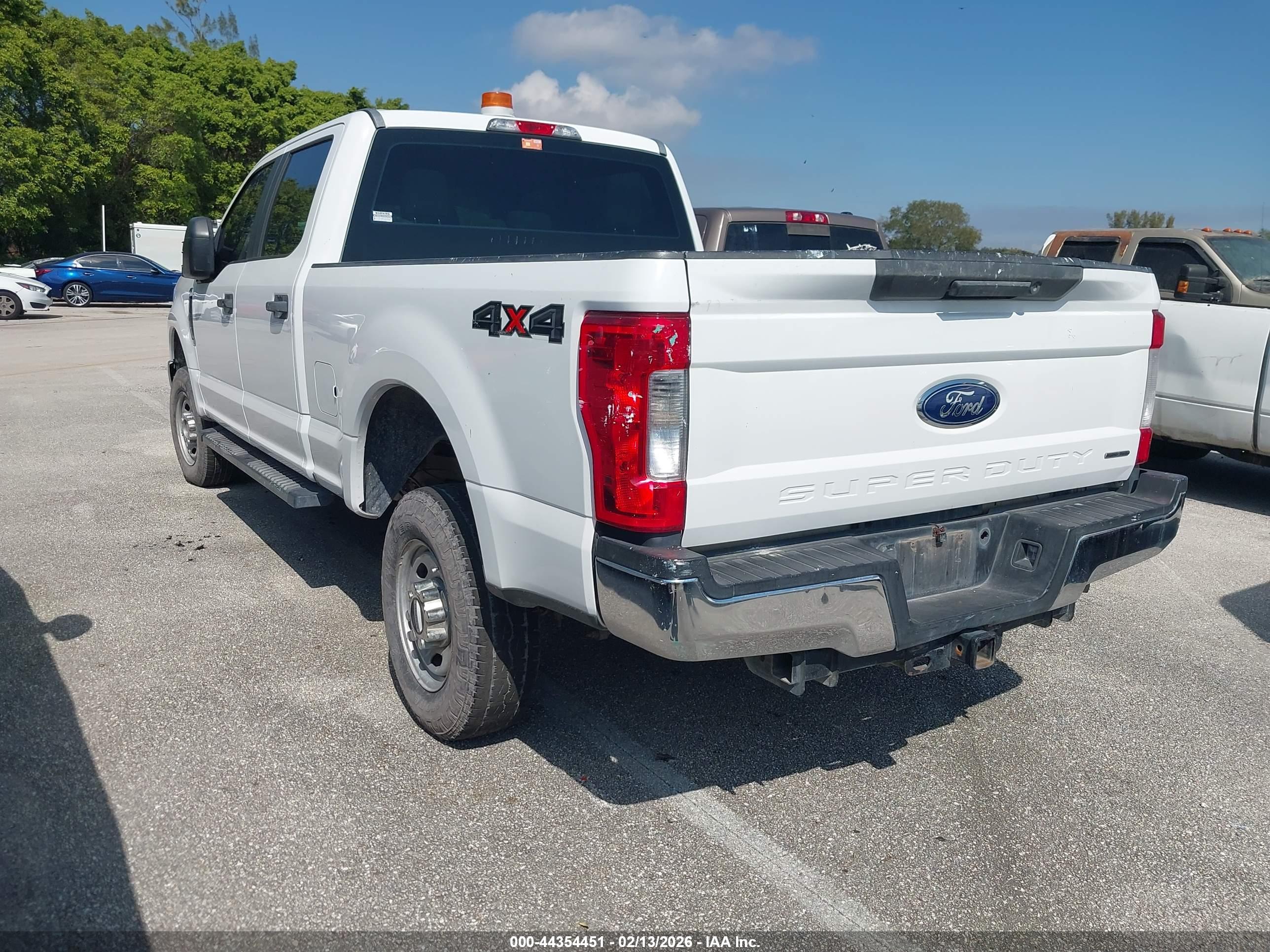 FORD F-250 image 3