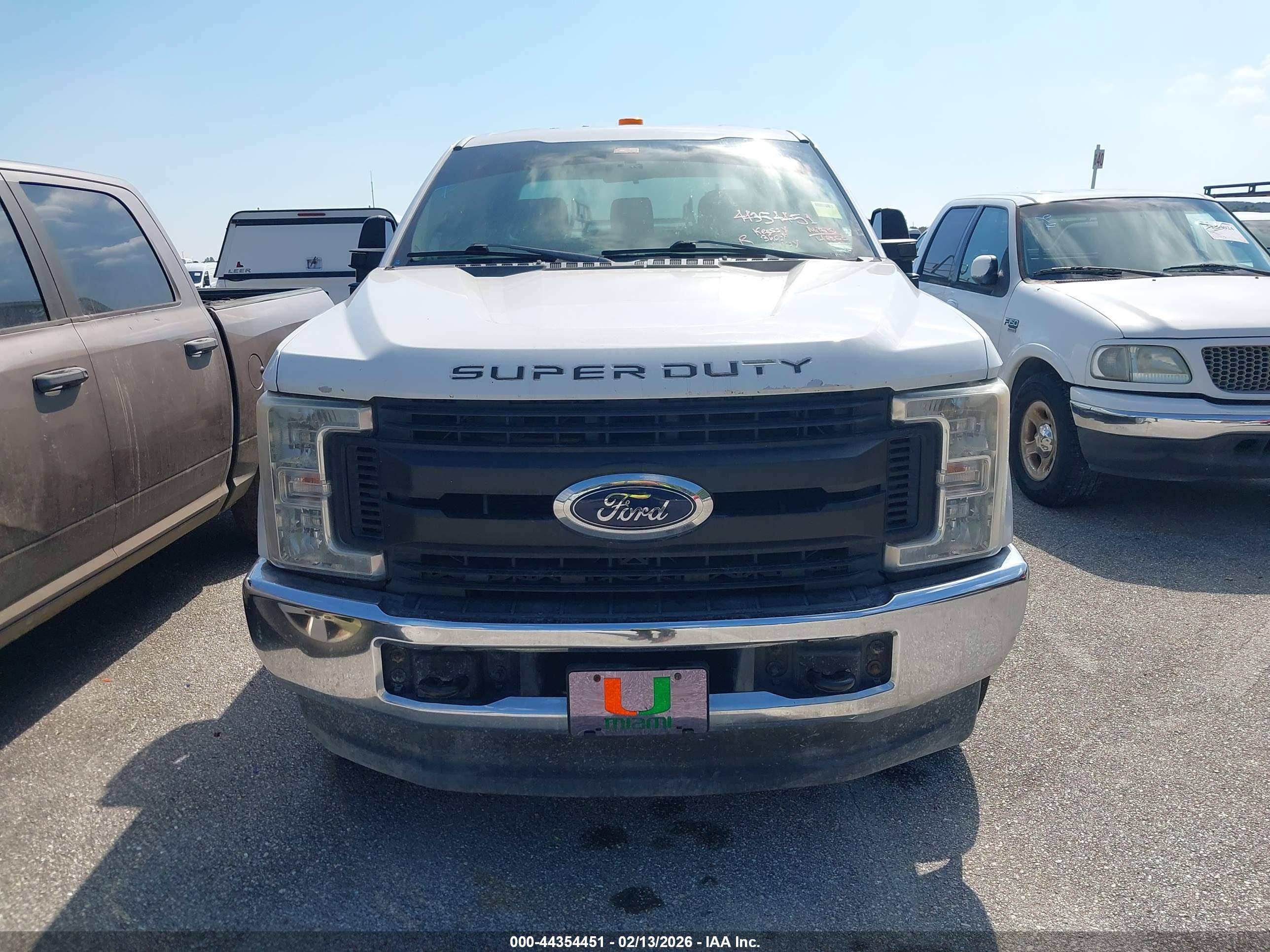 FORD F-250 image 6
