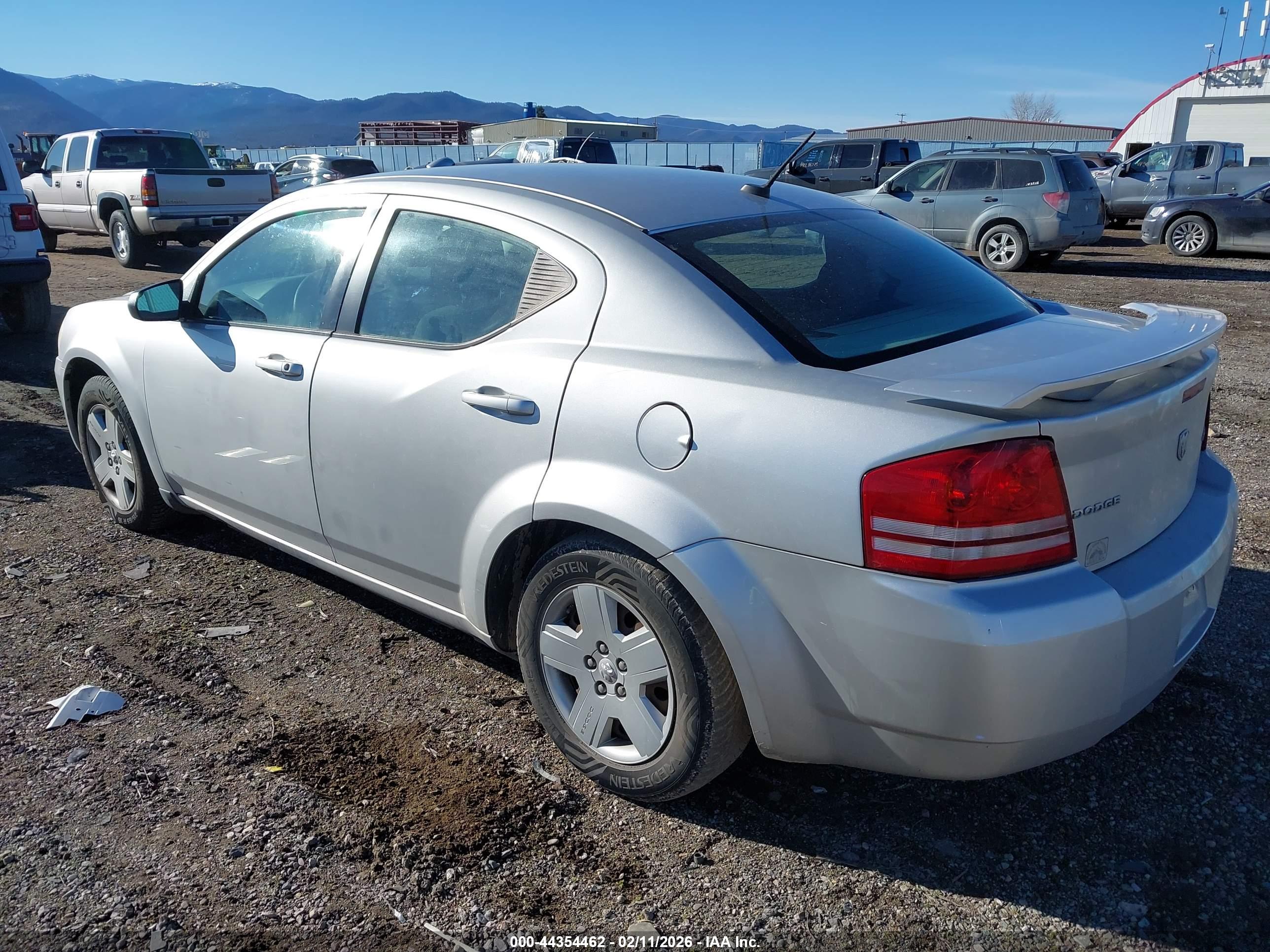 DODGE AVENGER image 3