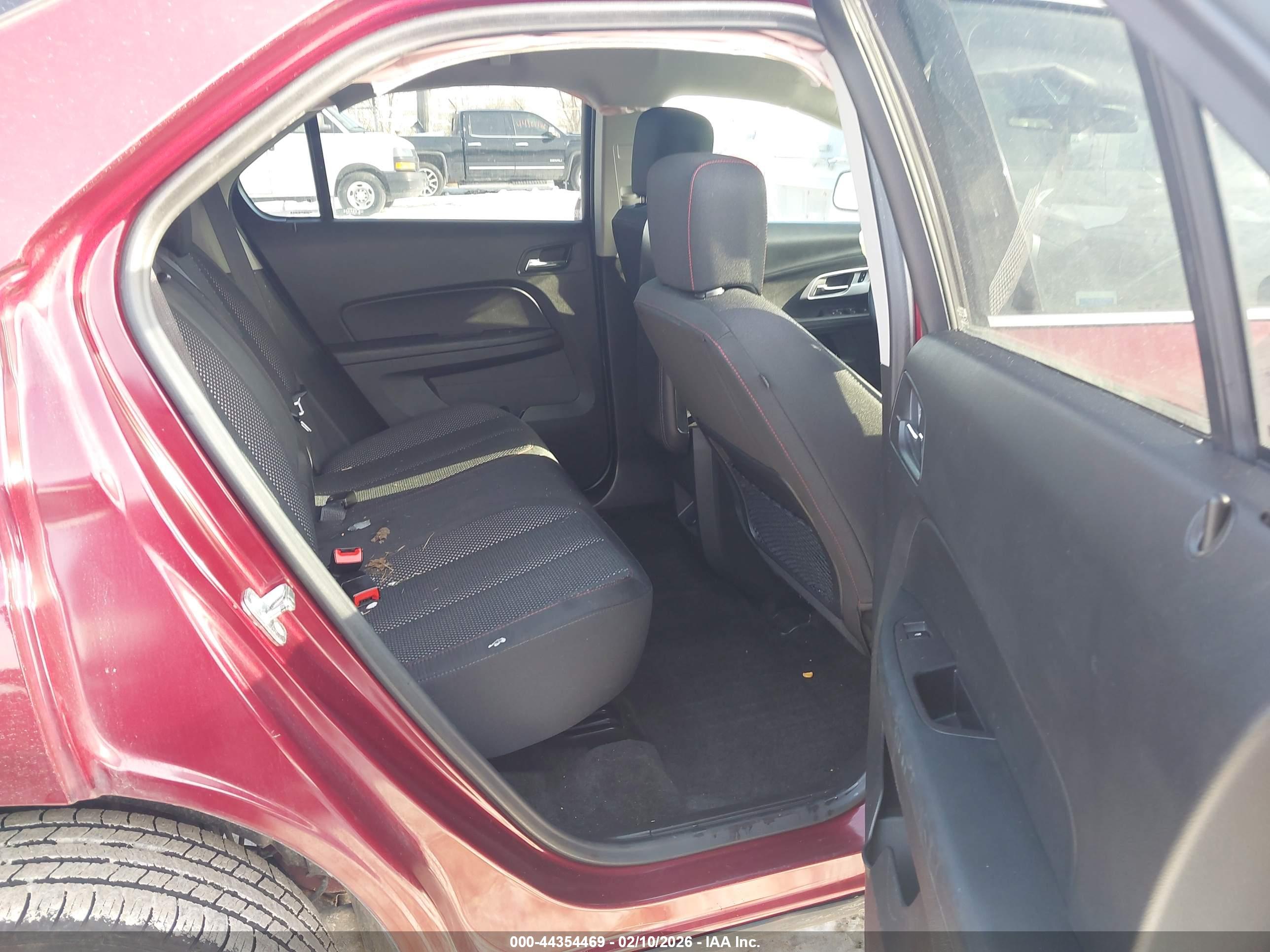CHEVROLET EQUINOX image 8