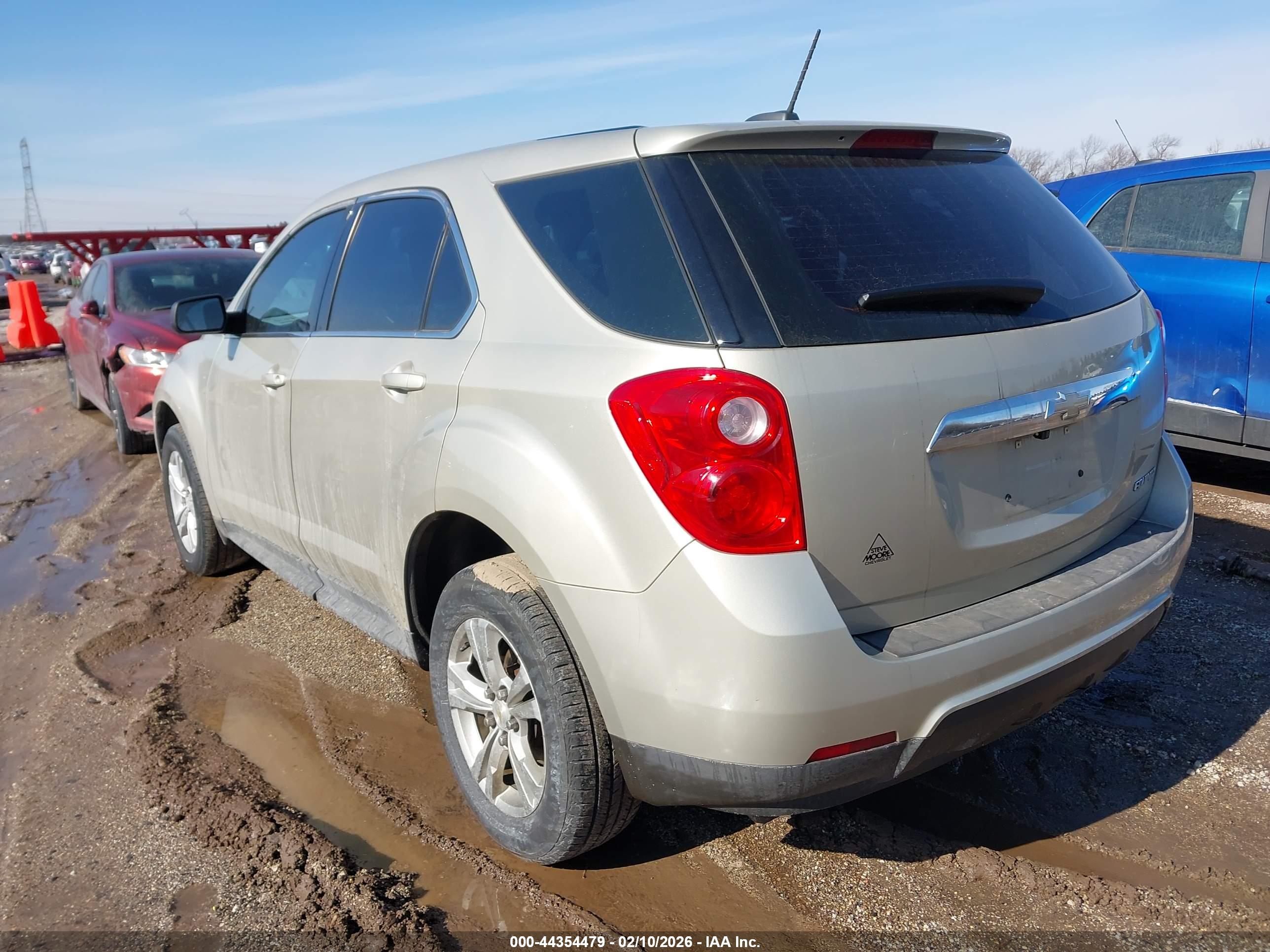CHEVROLET EQUINOX image 3