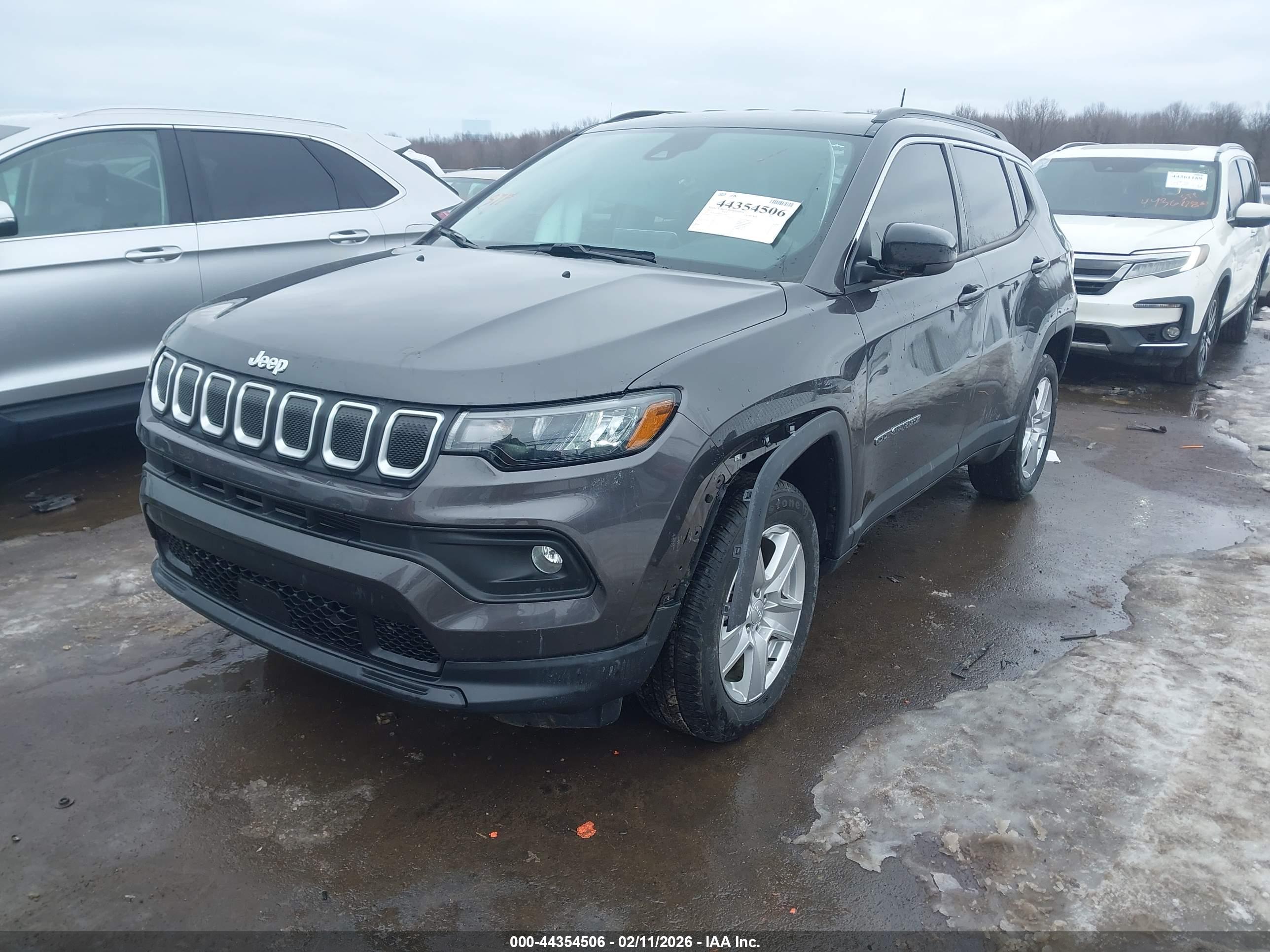 JEEP COMPASS image 2