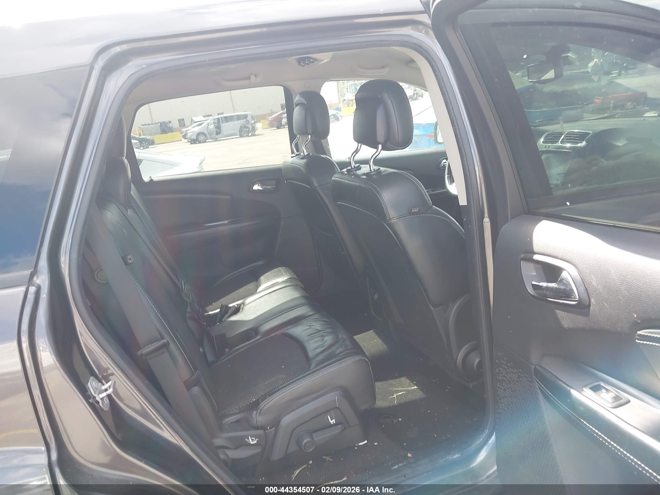 DODGE JOURNEY image 8