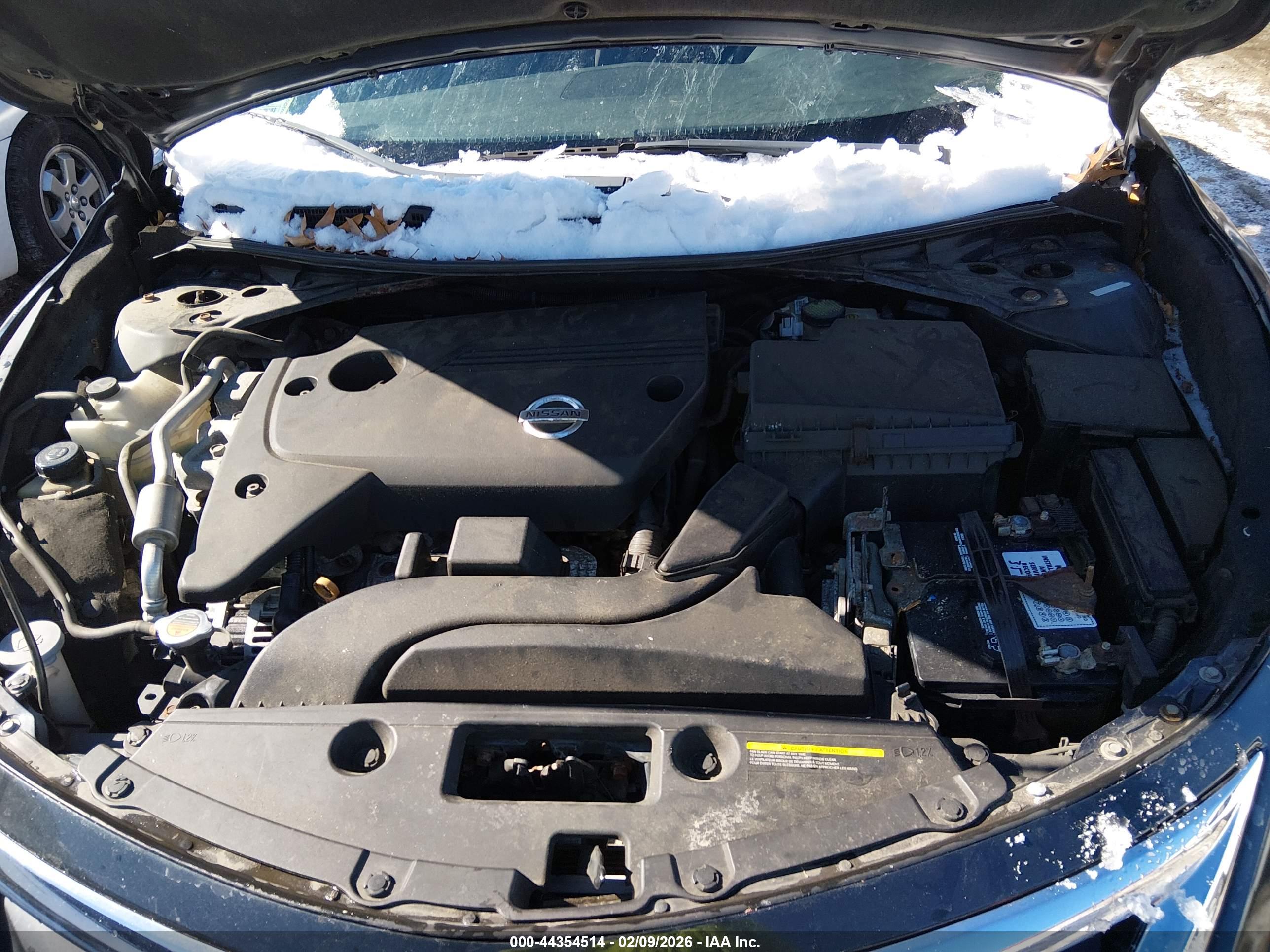 NISSAN ALTIMA image 10