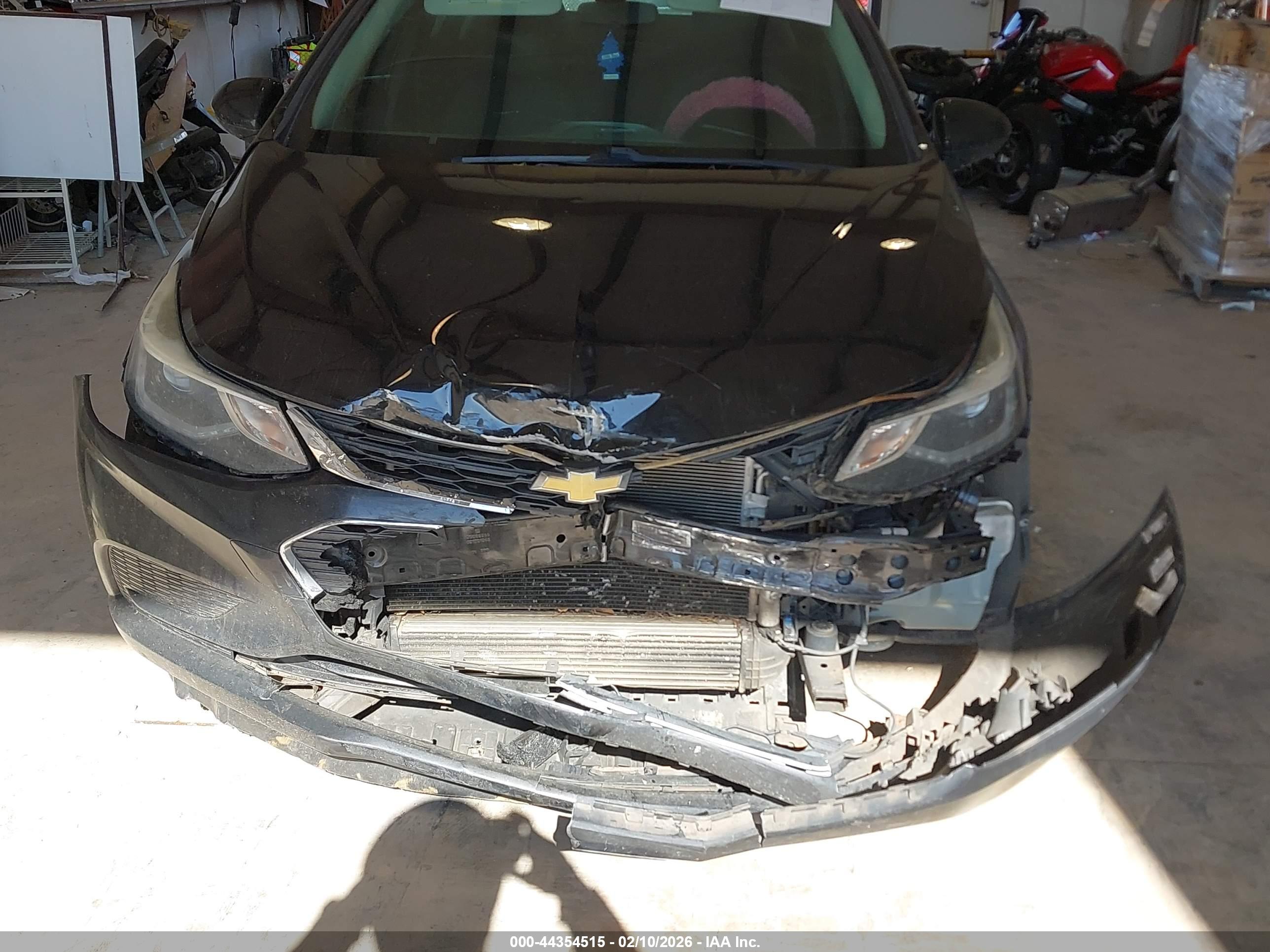 CHEVROLET CRUZE image 6