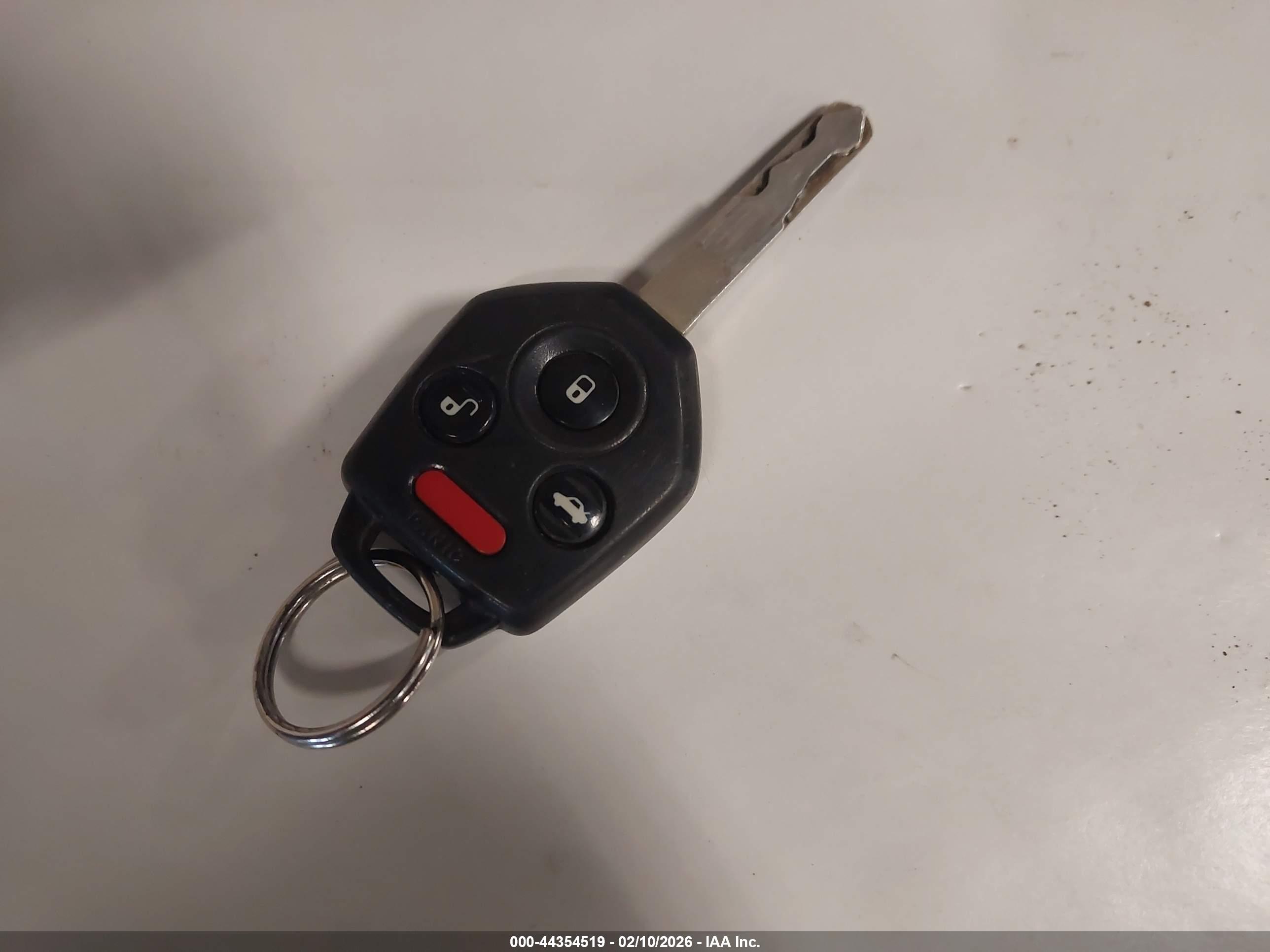 SUBARU OUTBACK image 11
