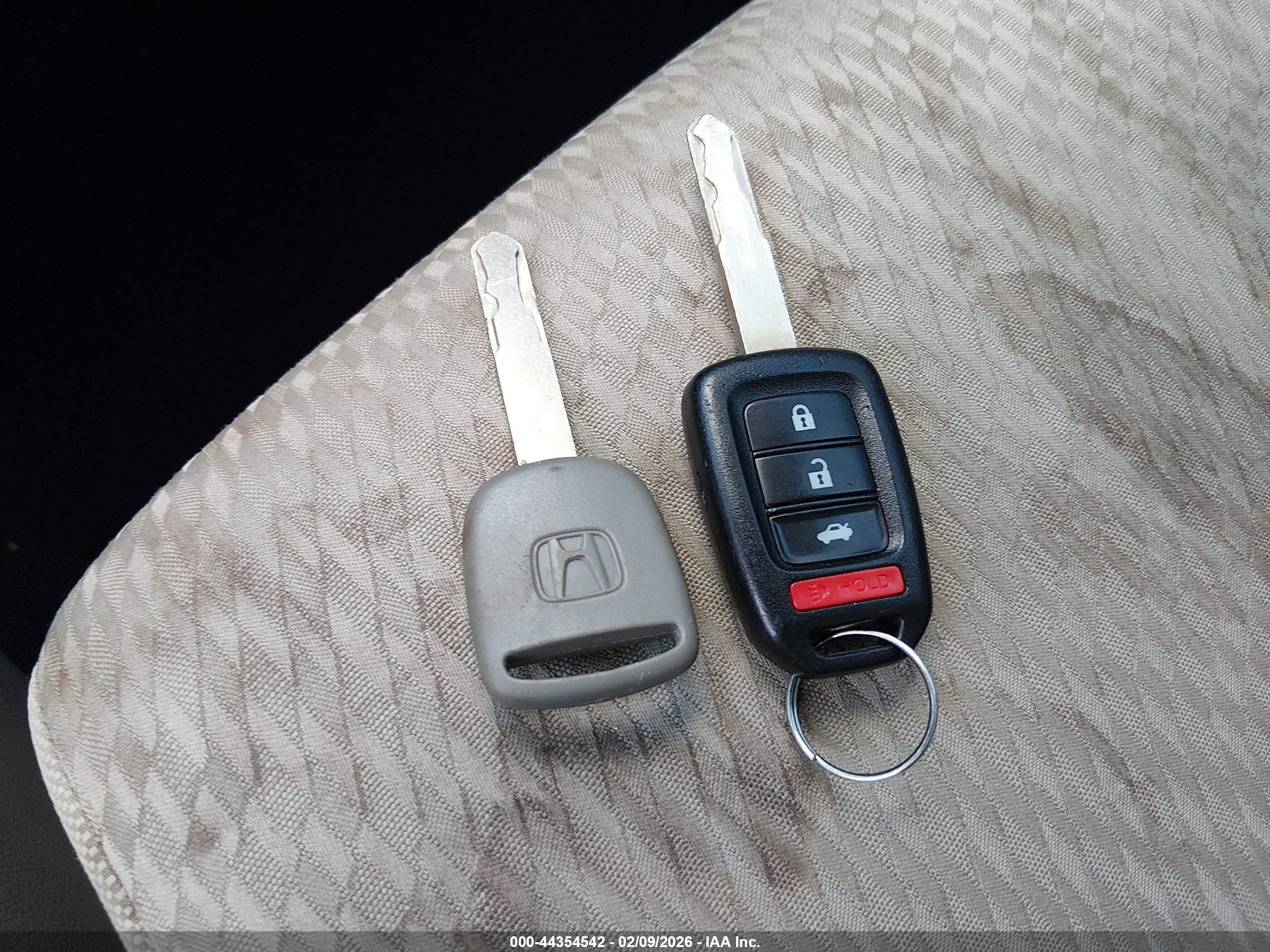 HONDA CIVIC image 11