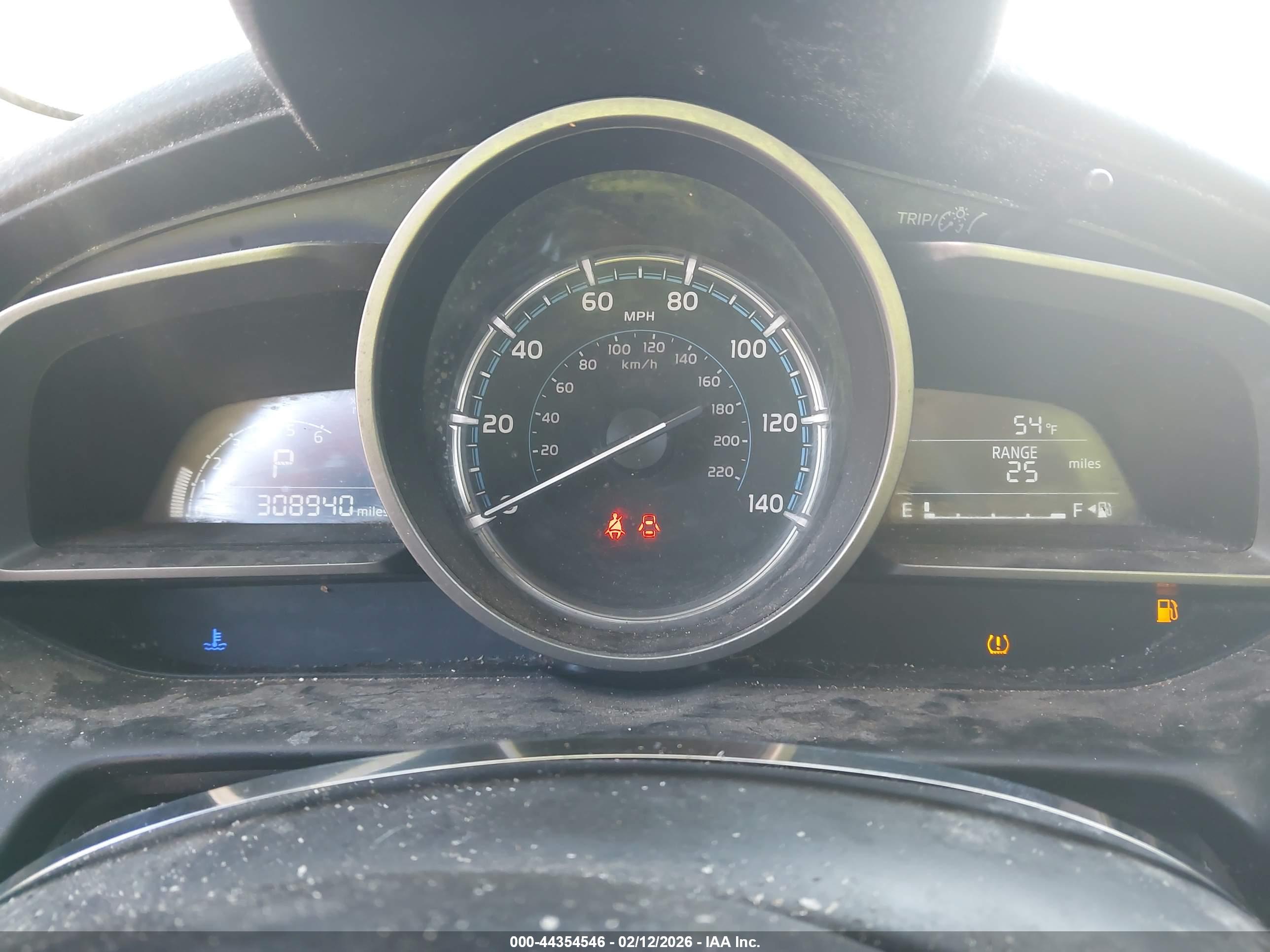 TOYOTA YARIS image 7