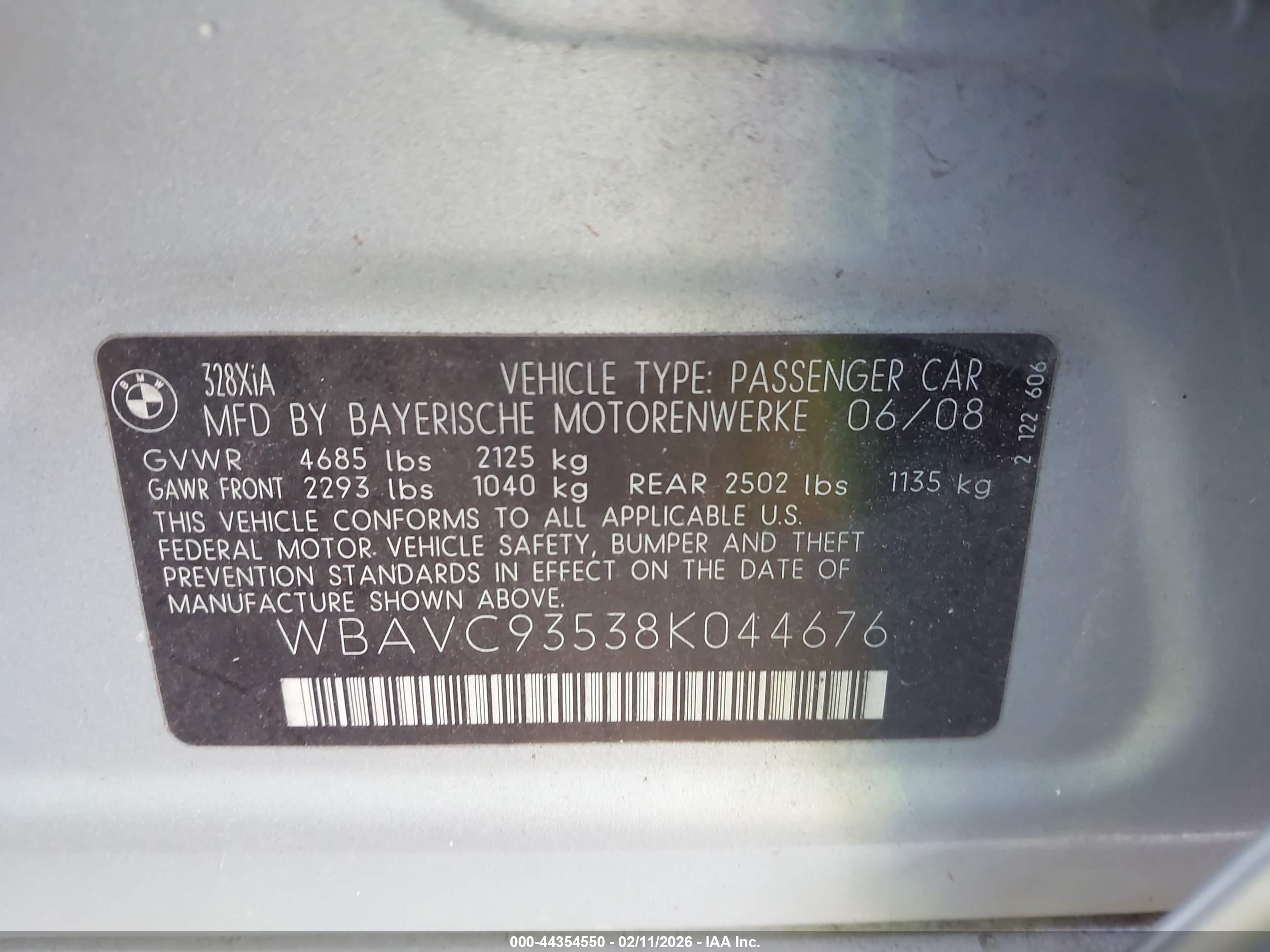 BMW 328XI image 9