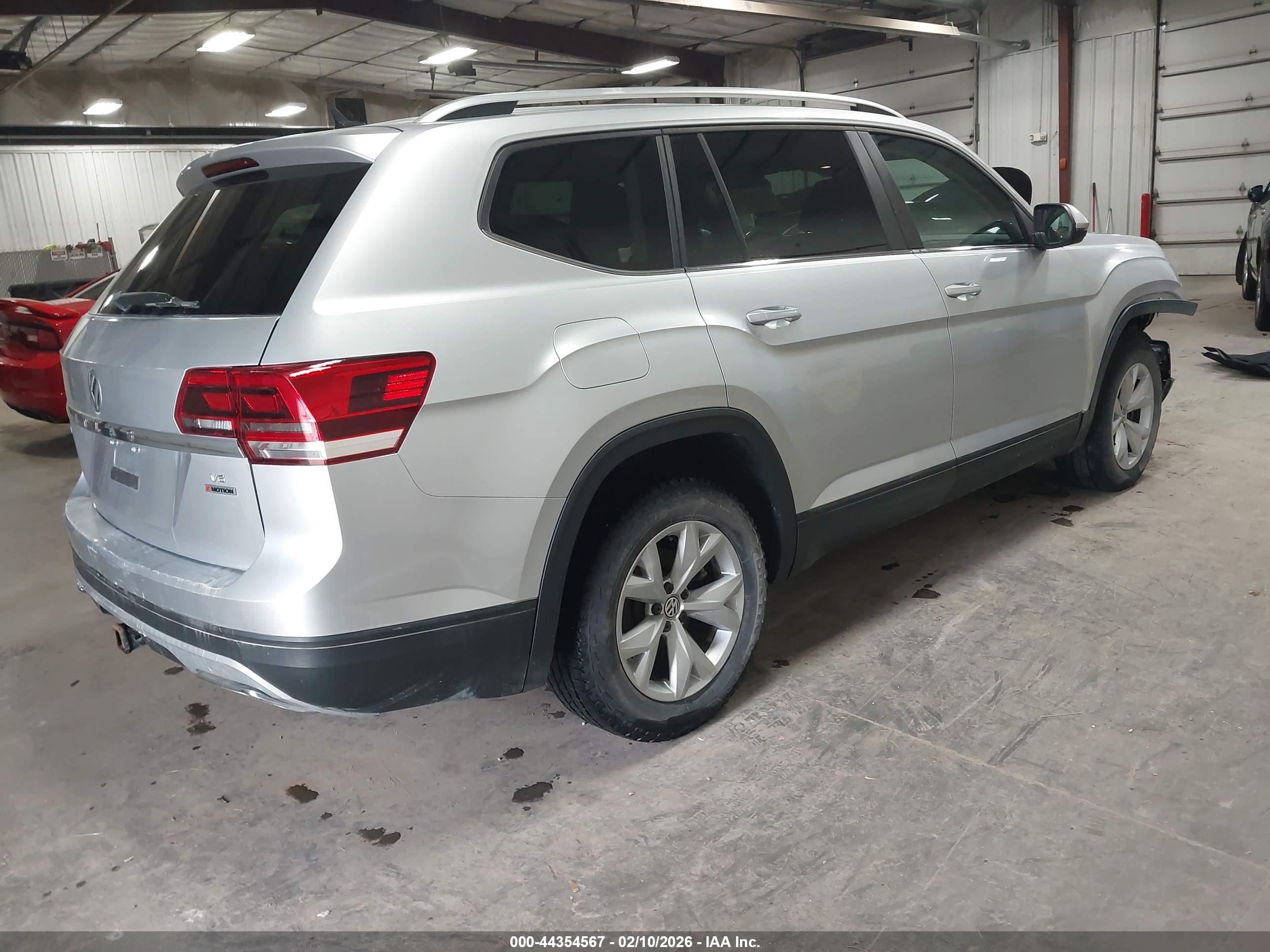 VOLKSWAGEN ATLAS image 4