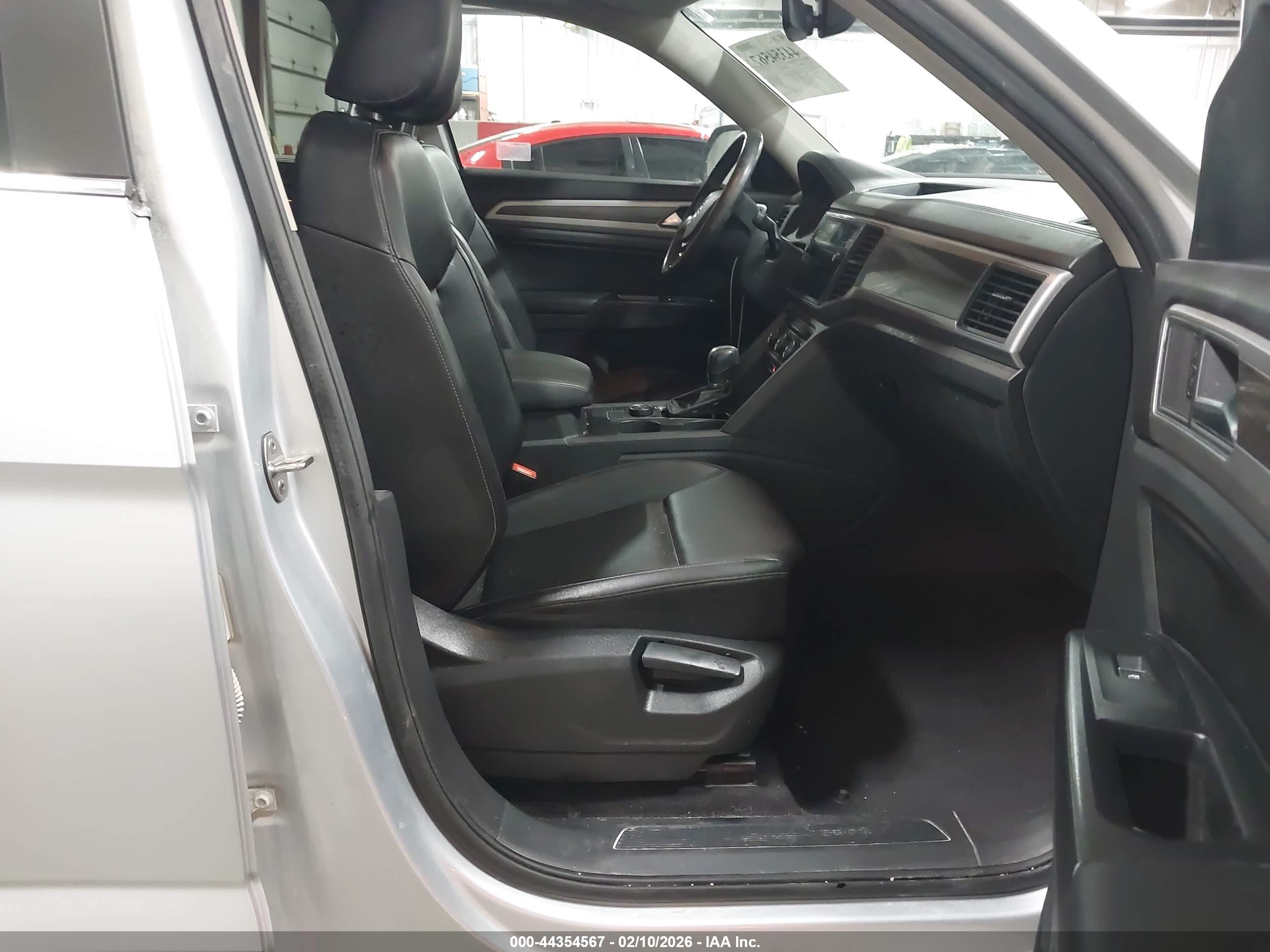 VOLKSWAGEN ATLAS image 5