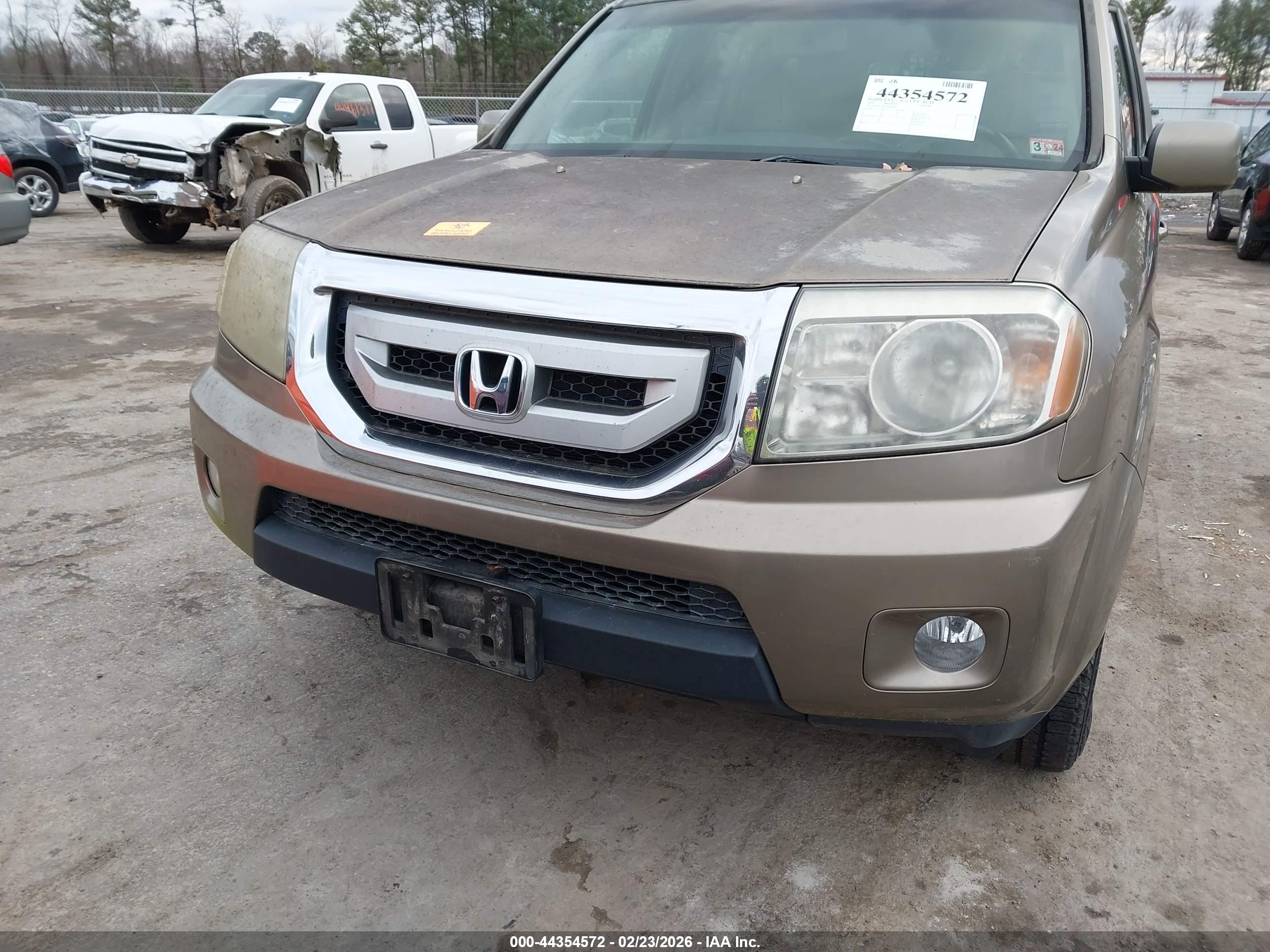 HONDA PILOT image 6