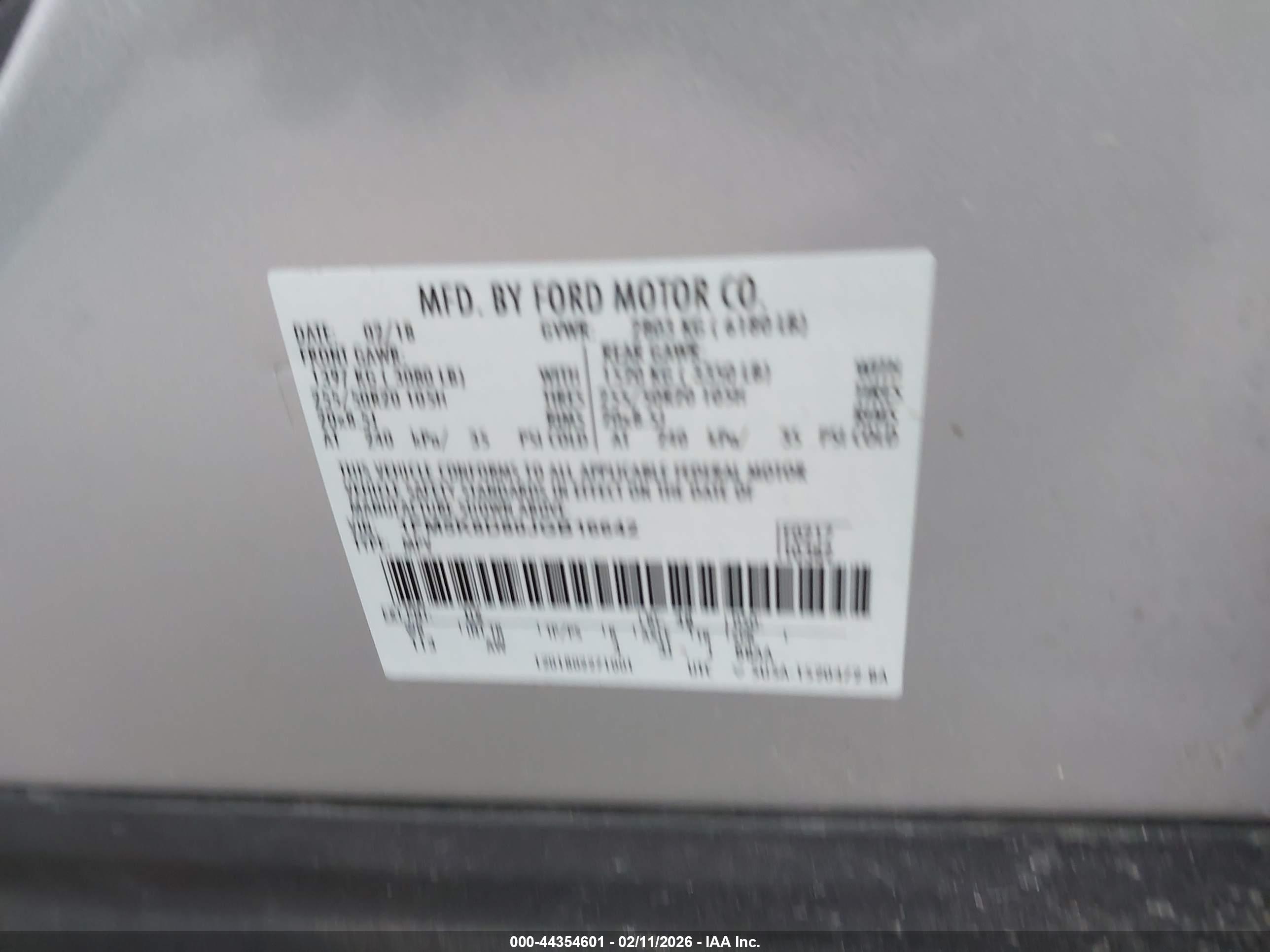 FORD EXPLORER image 9
