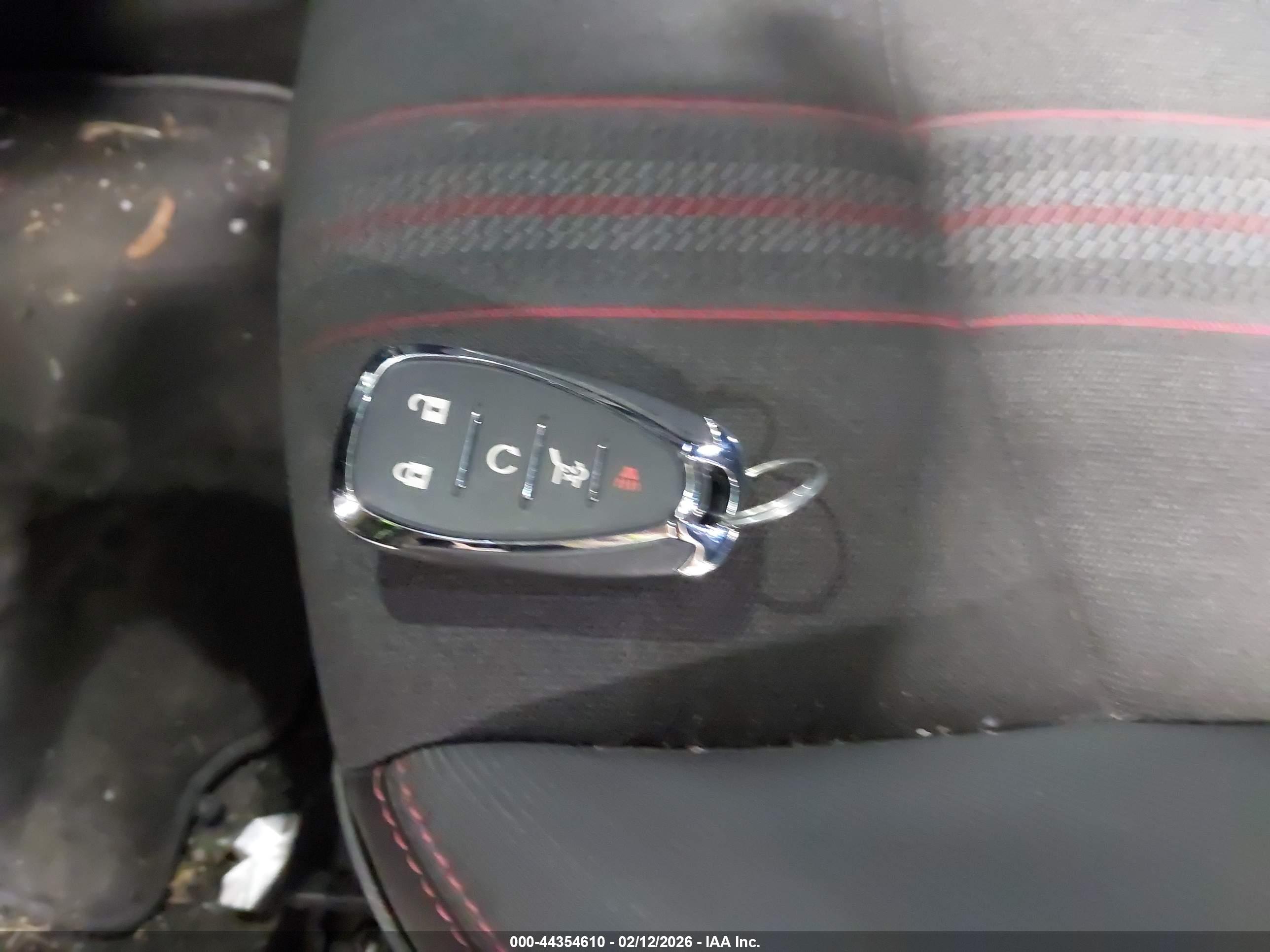 CHEVROLET EQUINOX image 11