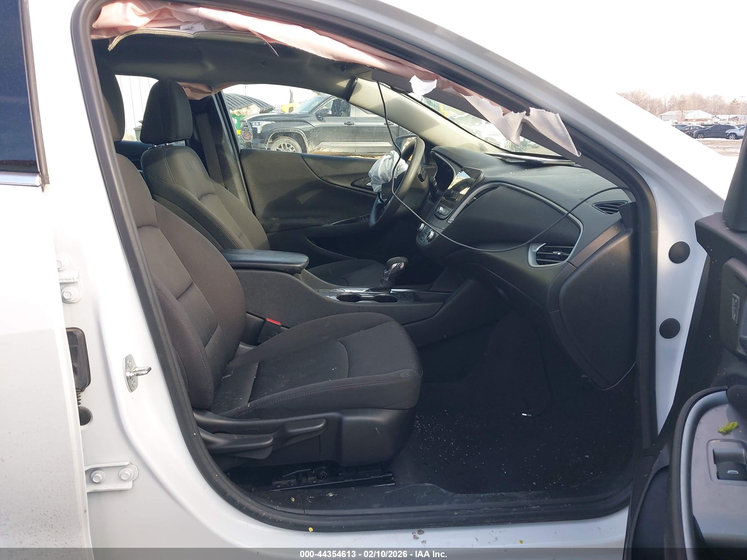 CHEVROLET MALIBU image 5