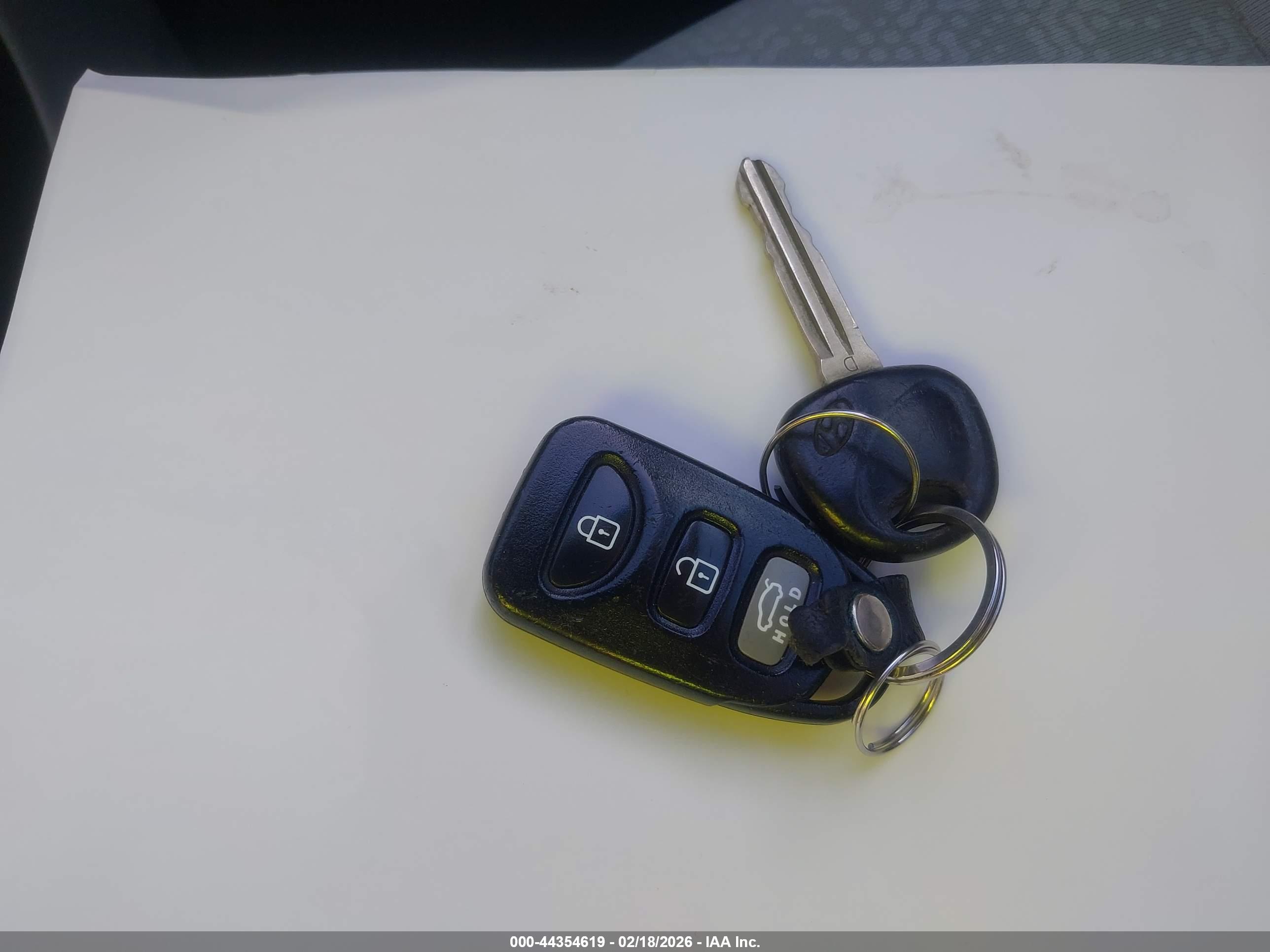 HYUNDAI ELANTRA image 11