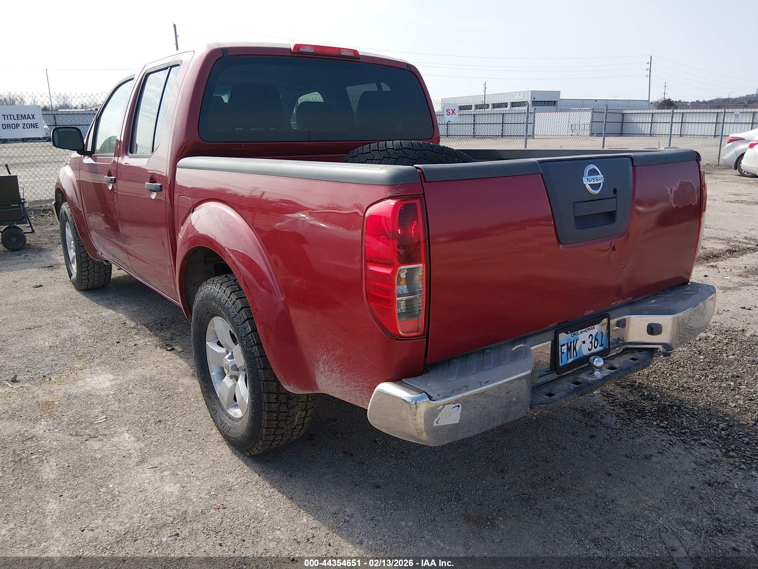 NISSAN FRONTIER image 3