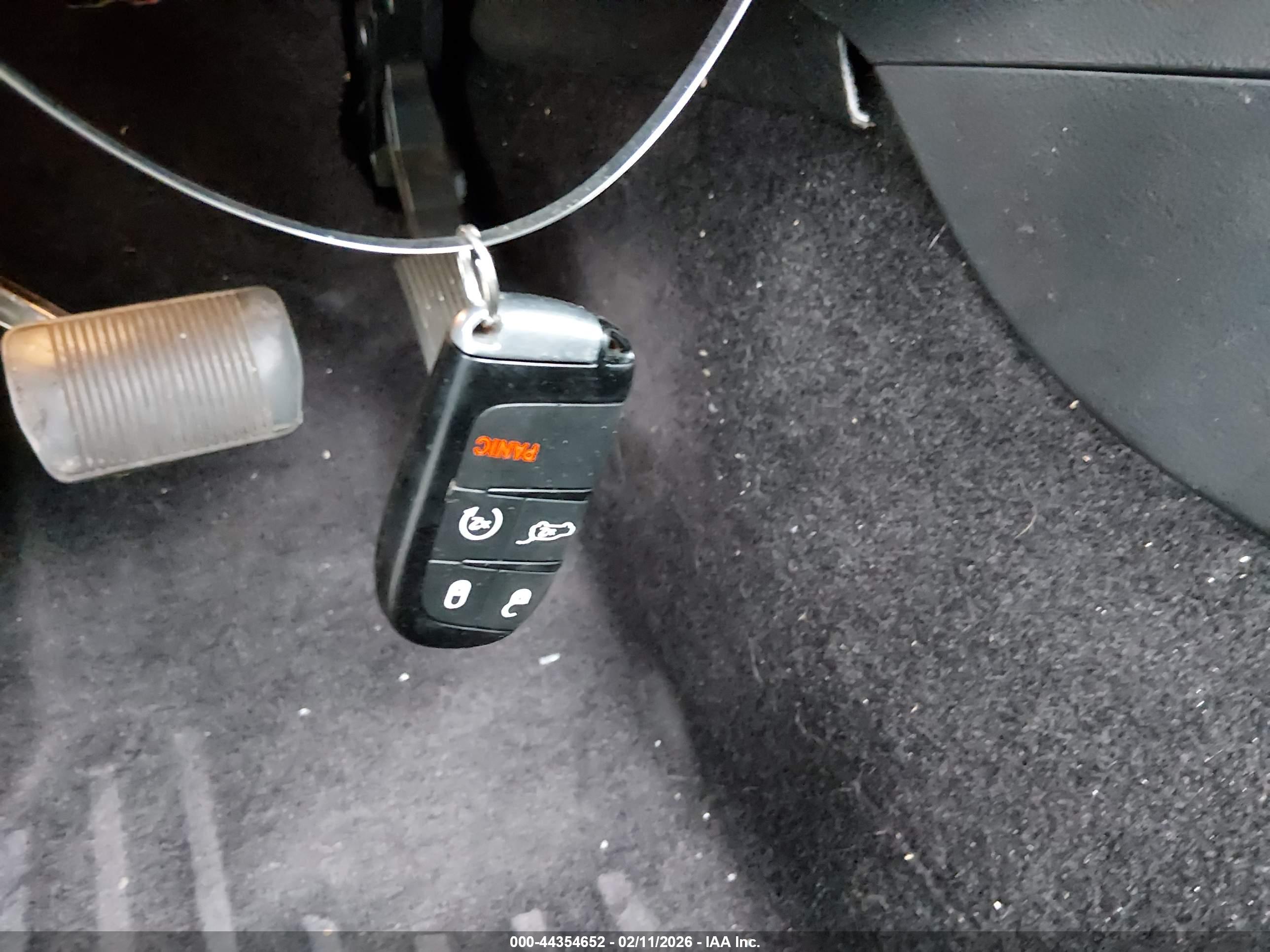 JEEP GRAND image 11