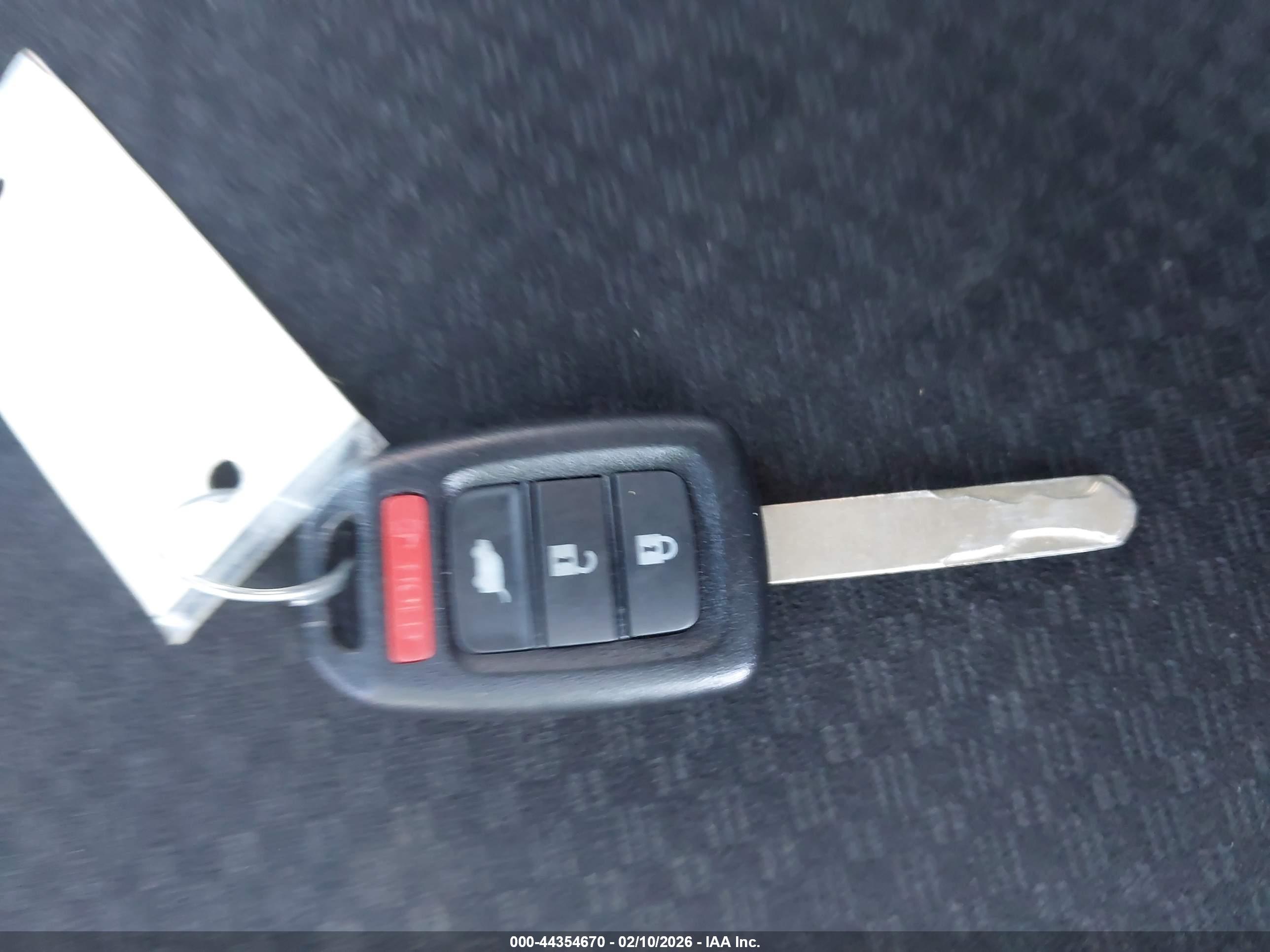HONDA CR-V image 11