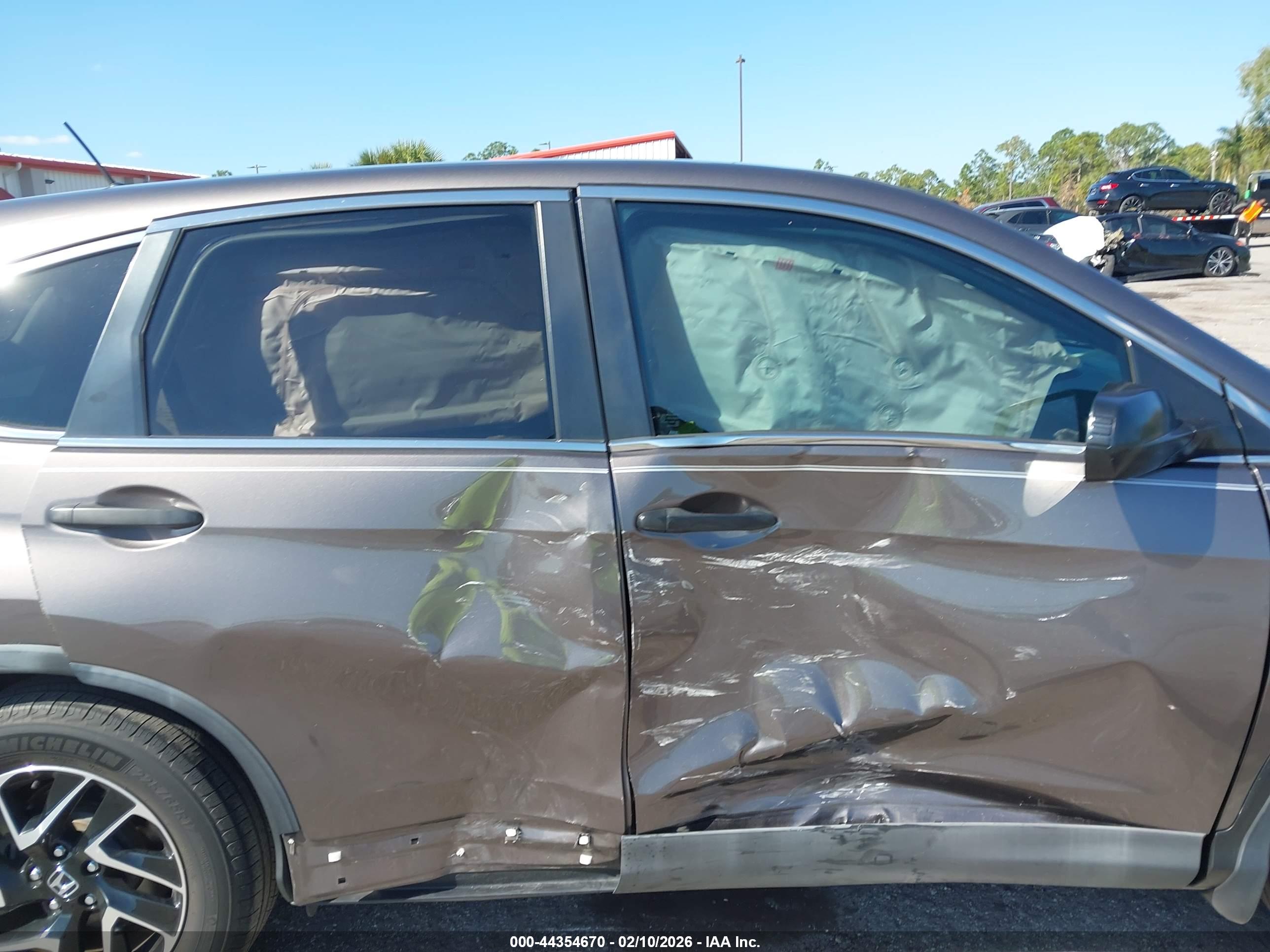 HONDA CR-V image 6