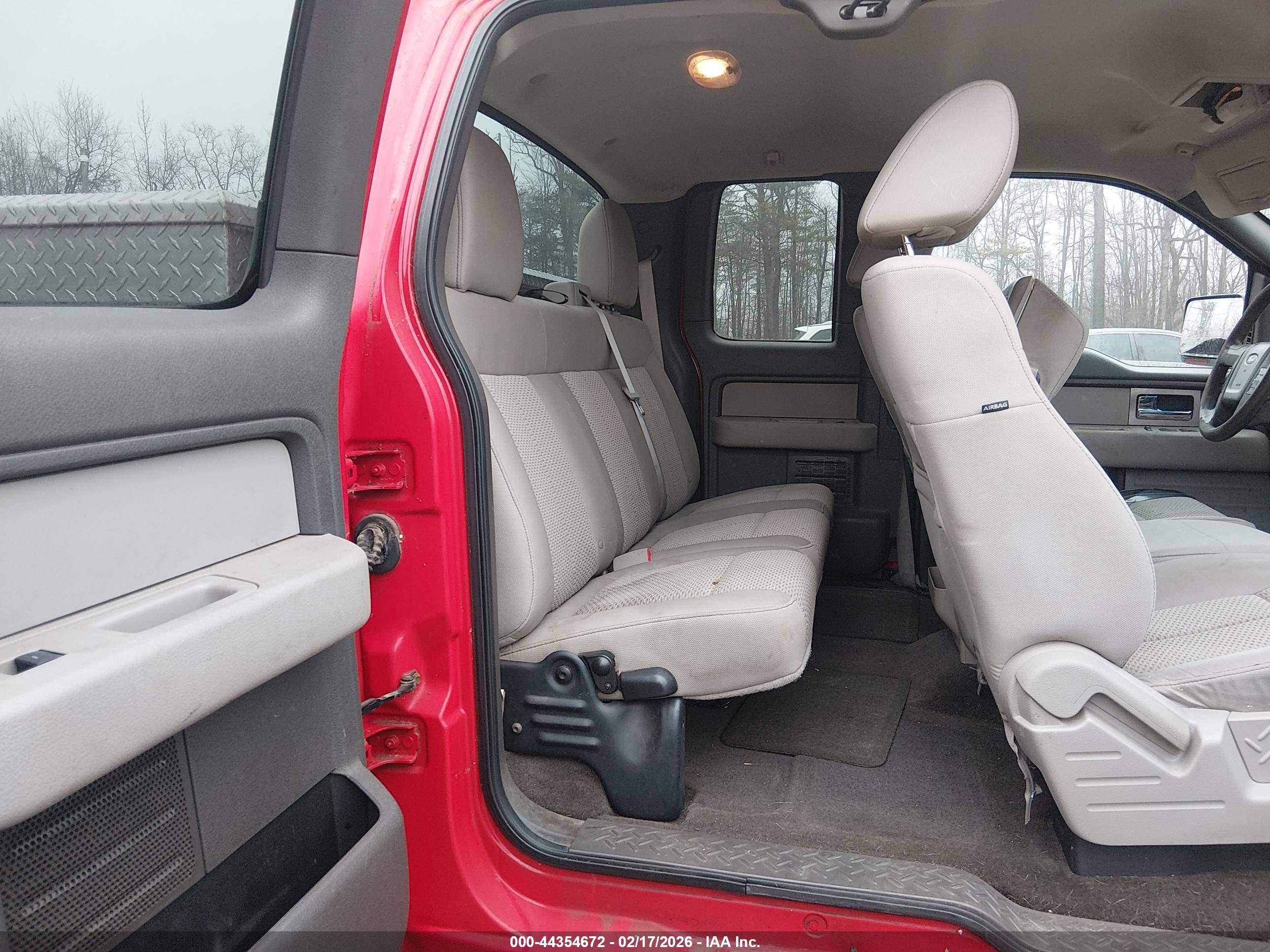 FORD F-150 image 8