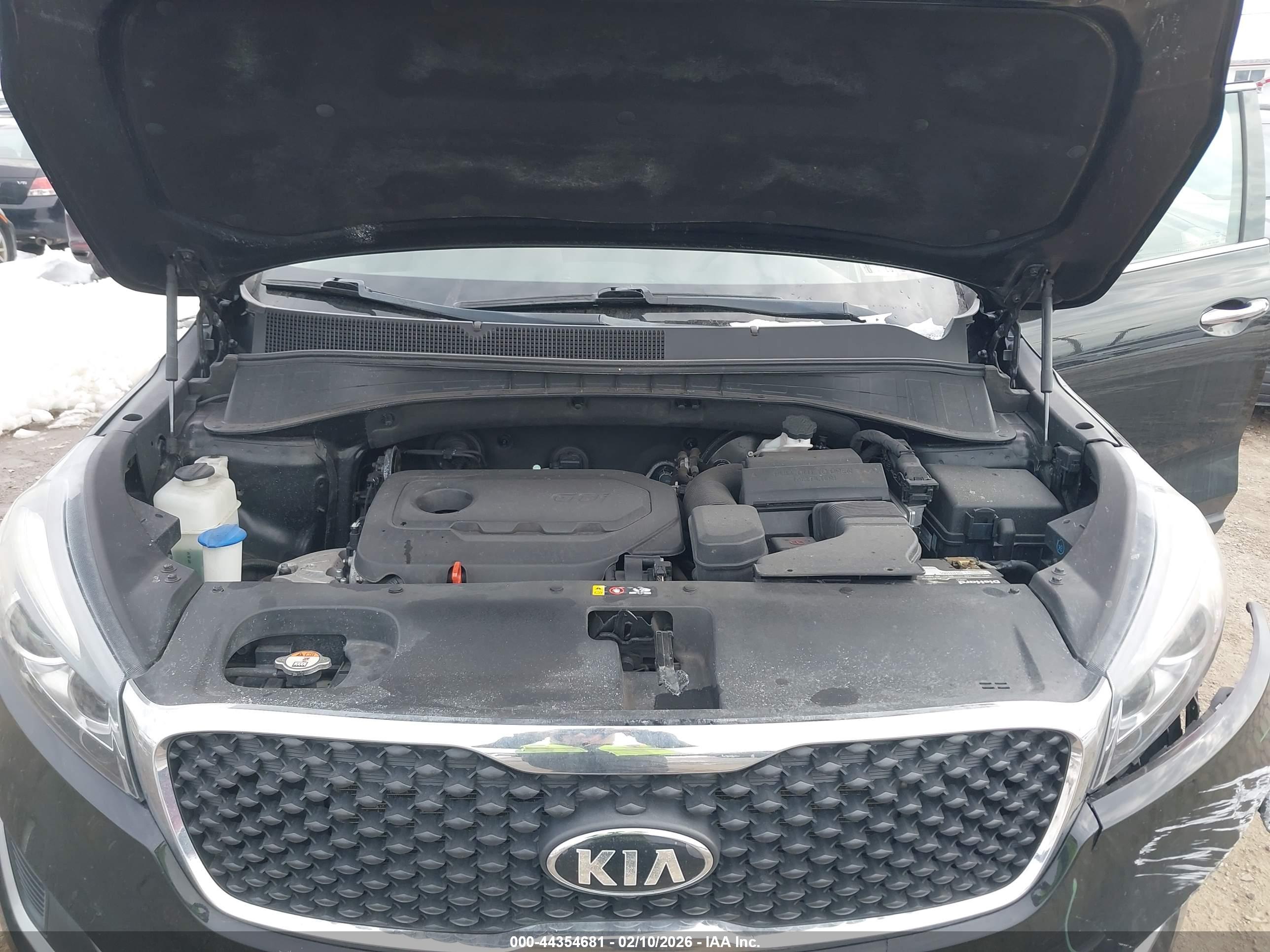 KIA SORENTO image 10