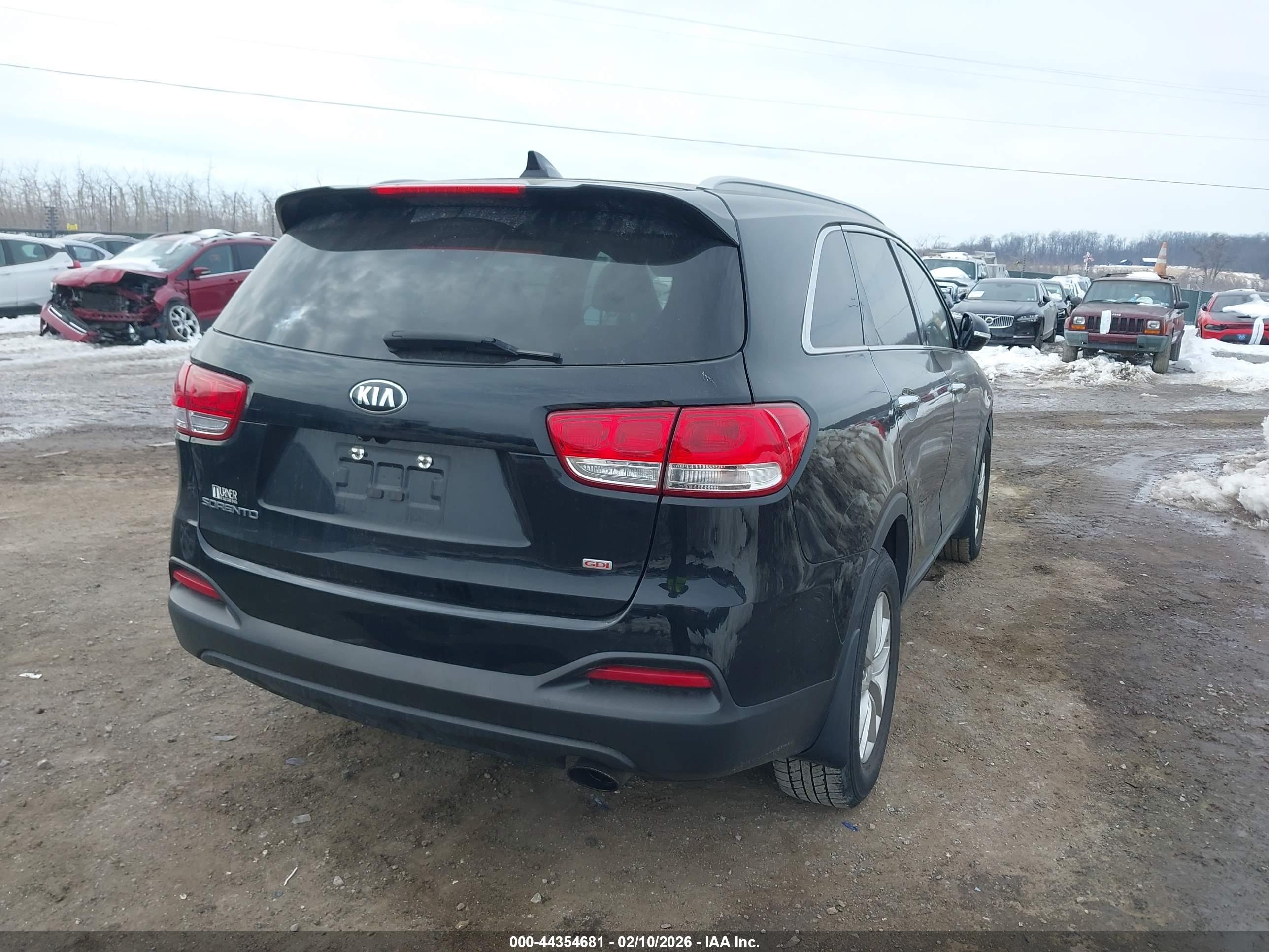 KIA SORENTO image 4