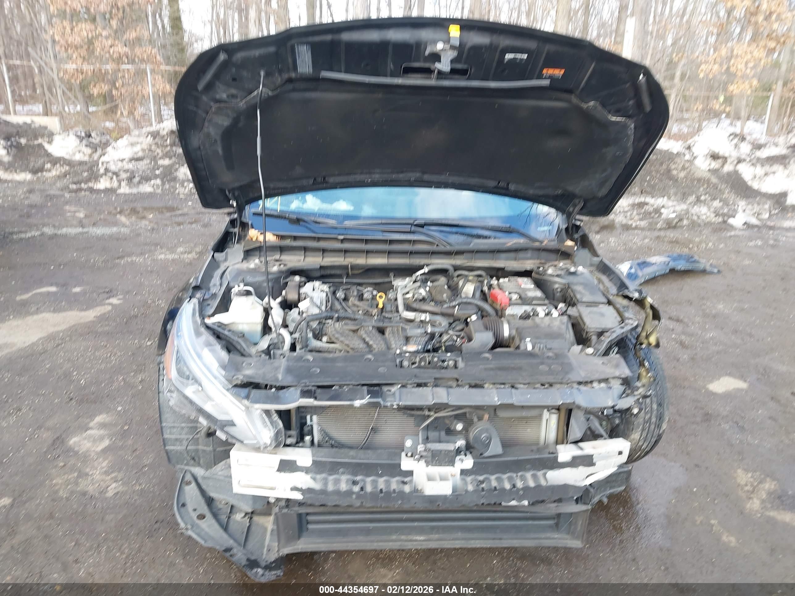 NISSAN ALTIMA image 10