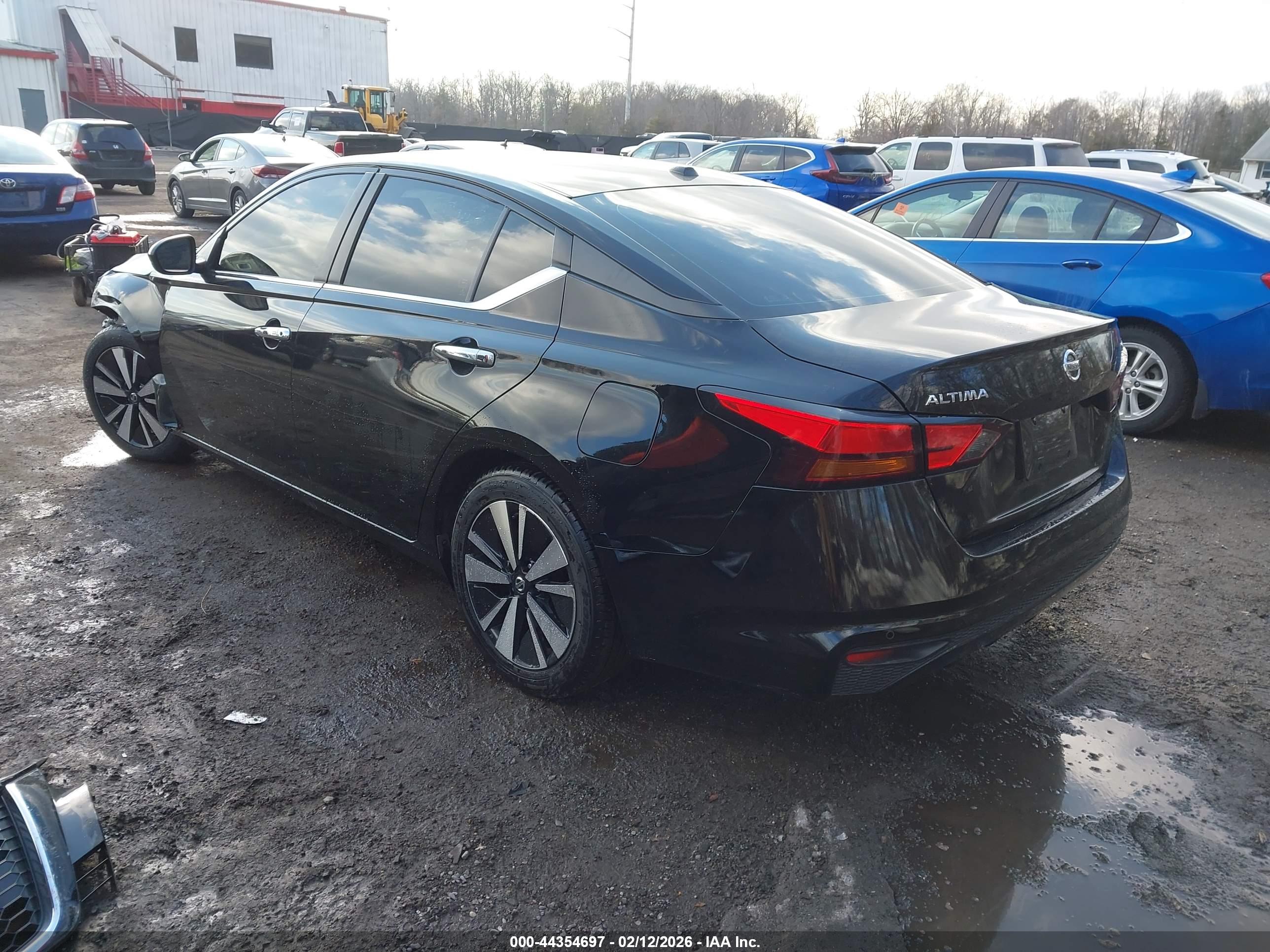 NISSAN ALTIMA image 3