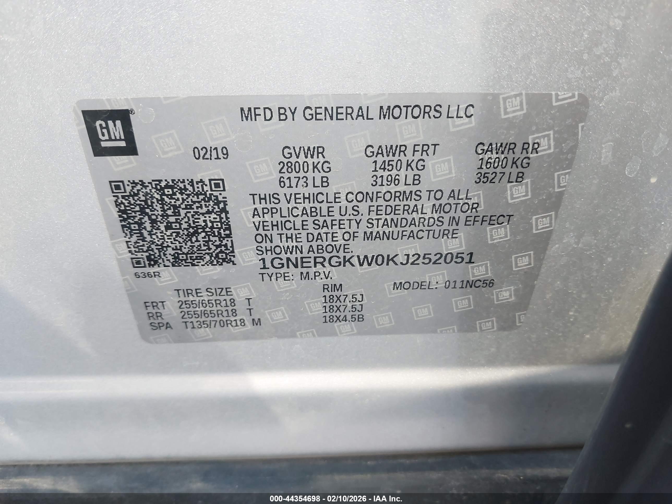 CHEVROLET TRAVERSE image 9