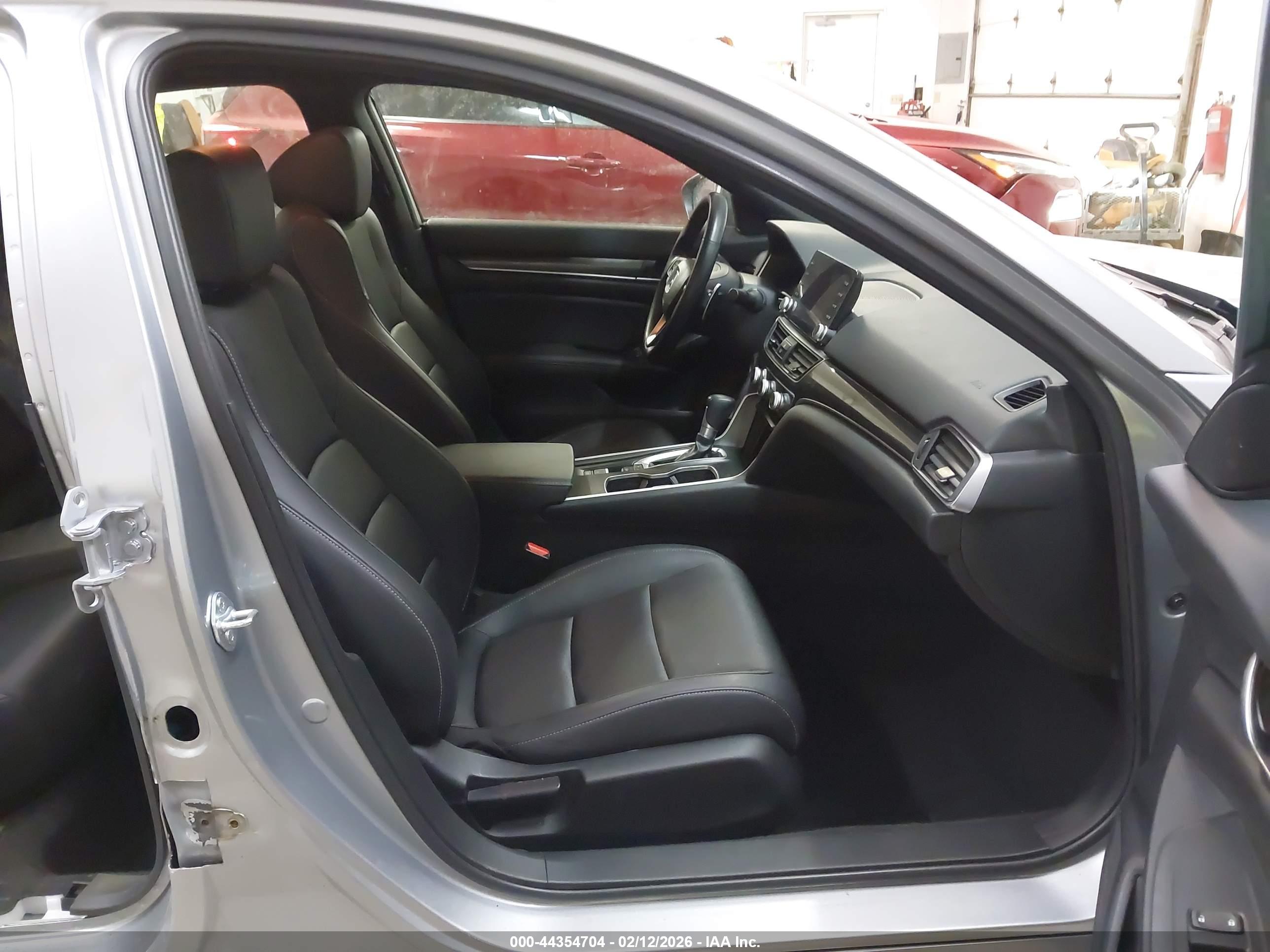 HONDA ACCORD image 5
