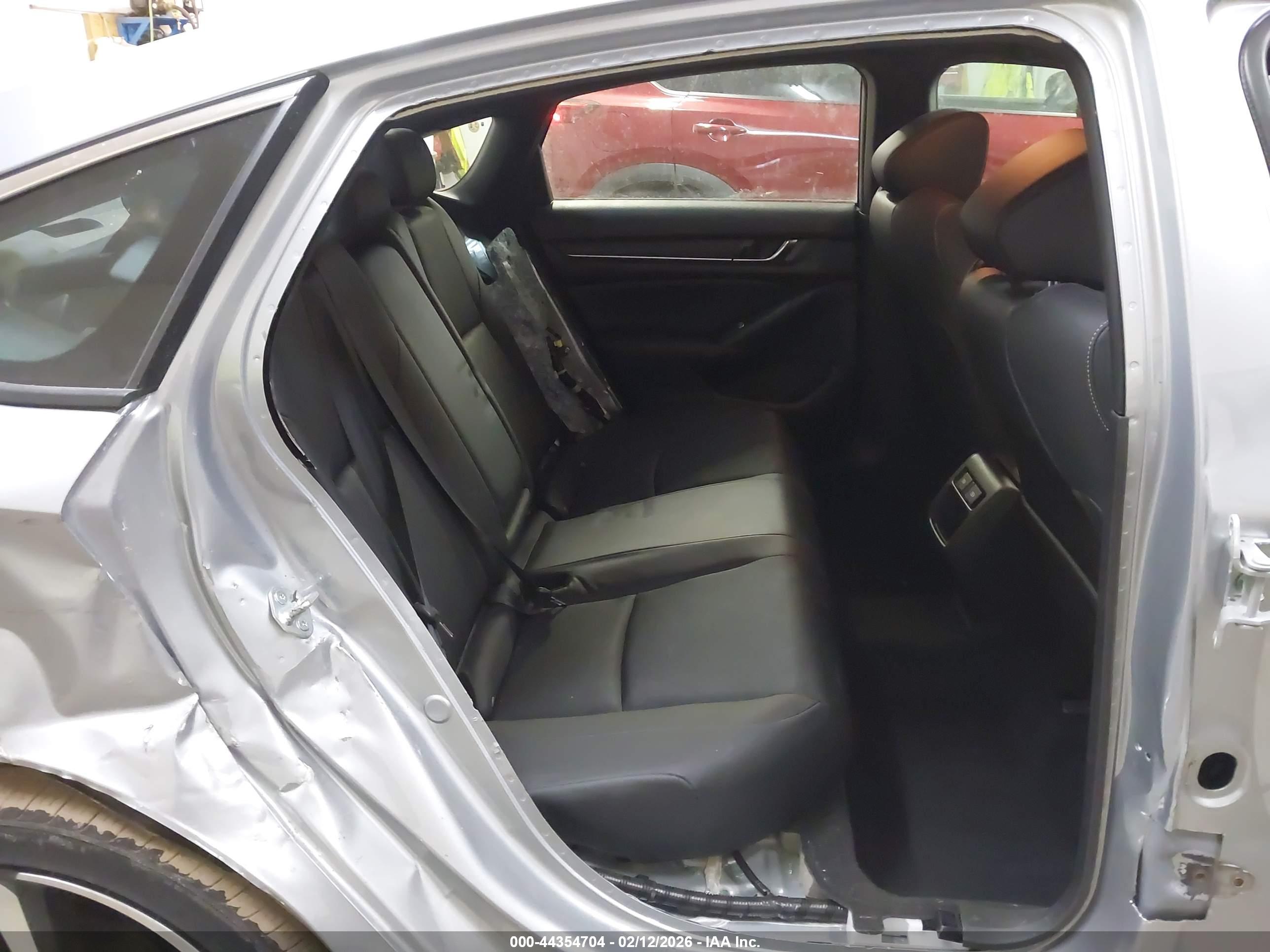 HONDA ACCORD image 8