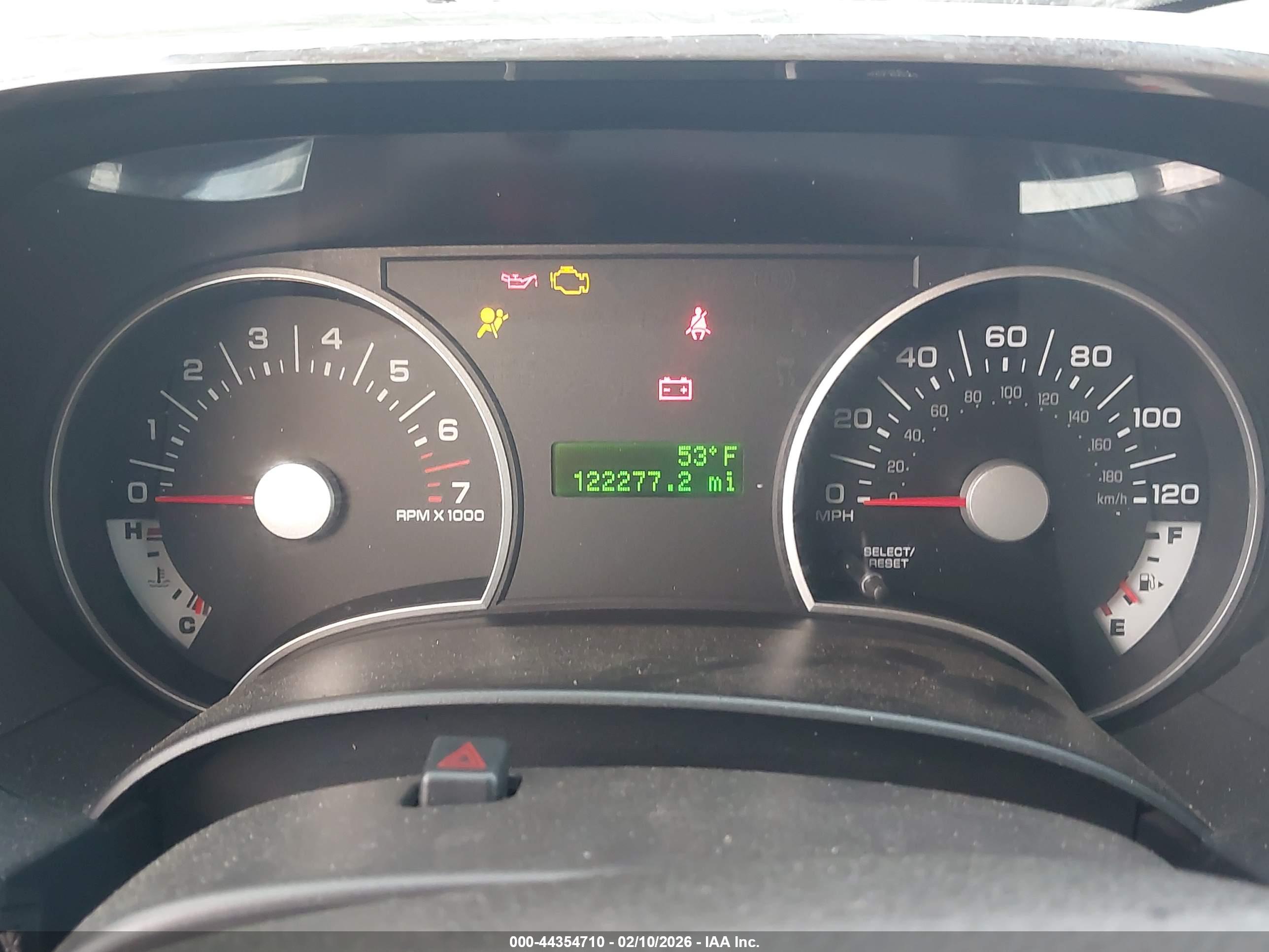 FORD EXPLORER image 7