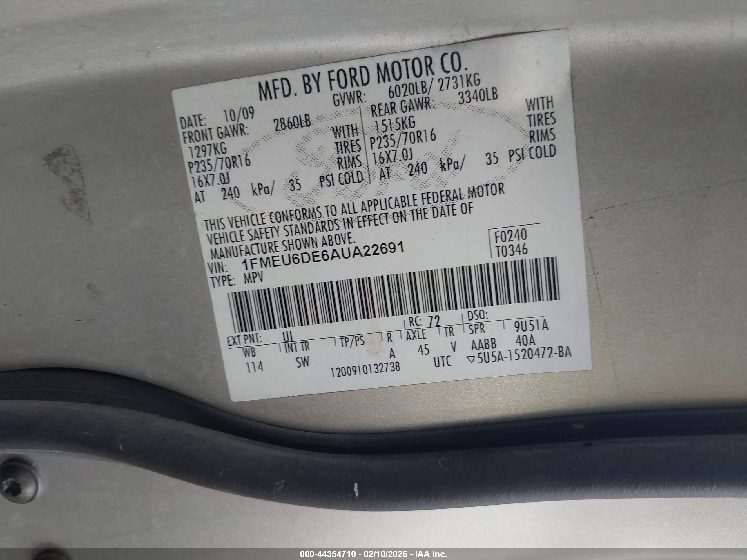 FORD EXPLORER image 9
