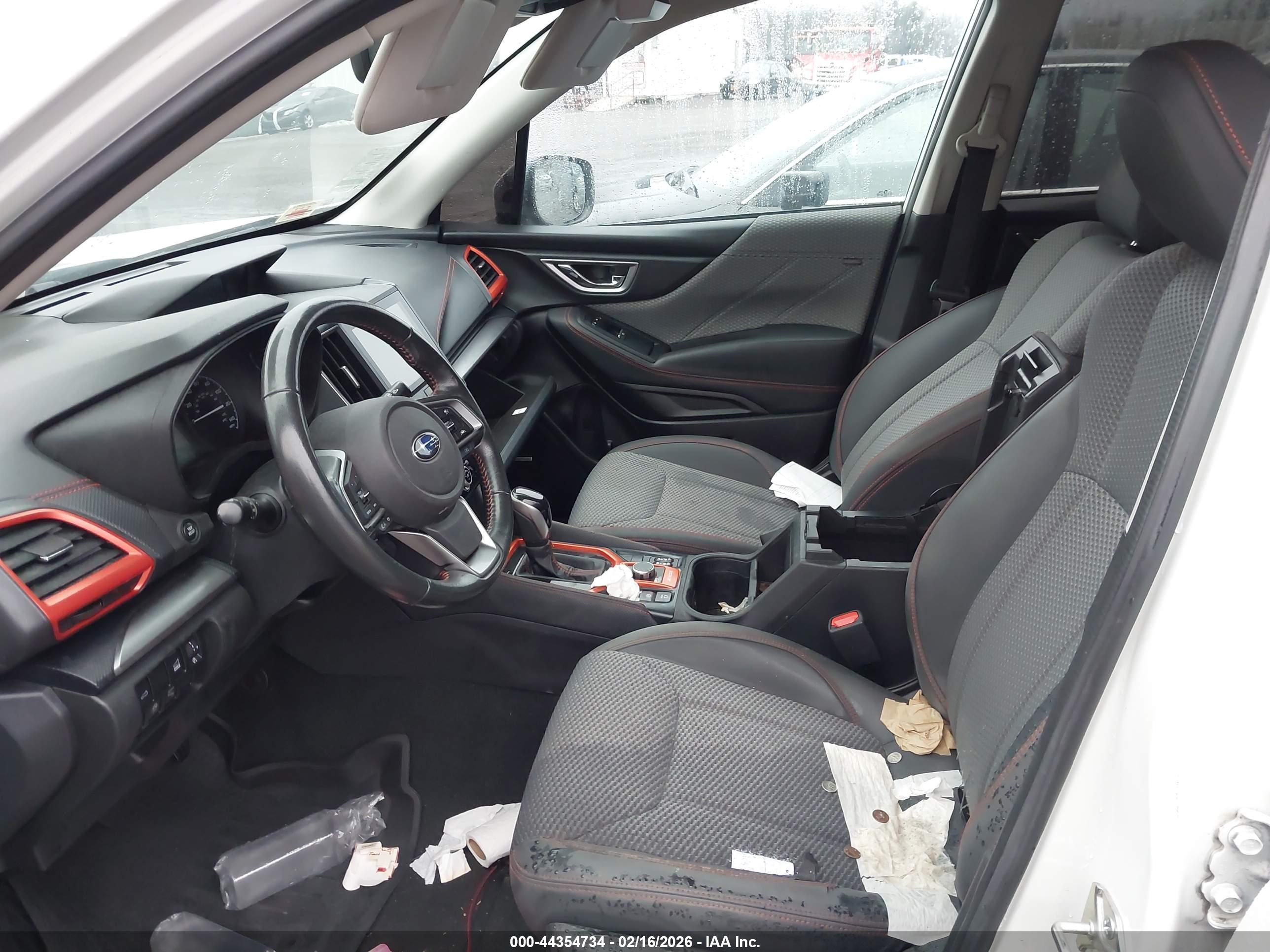 SUBARU FORESTER image 5