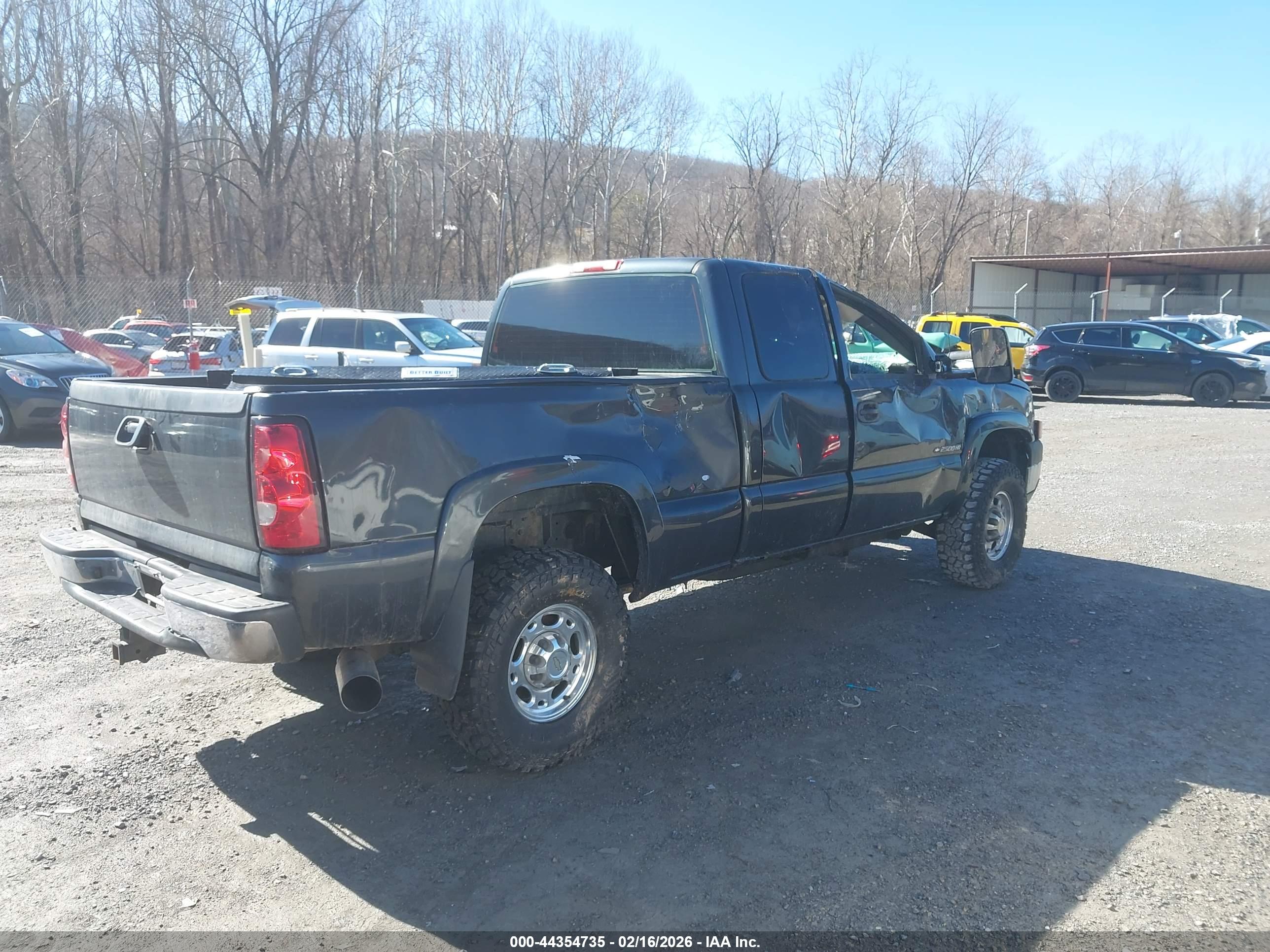 CHEVROLET SILVERADO image 4