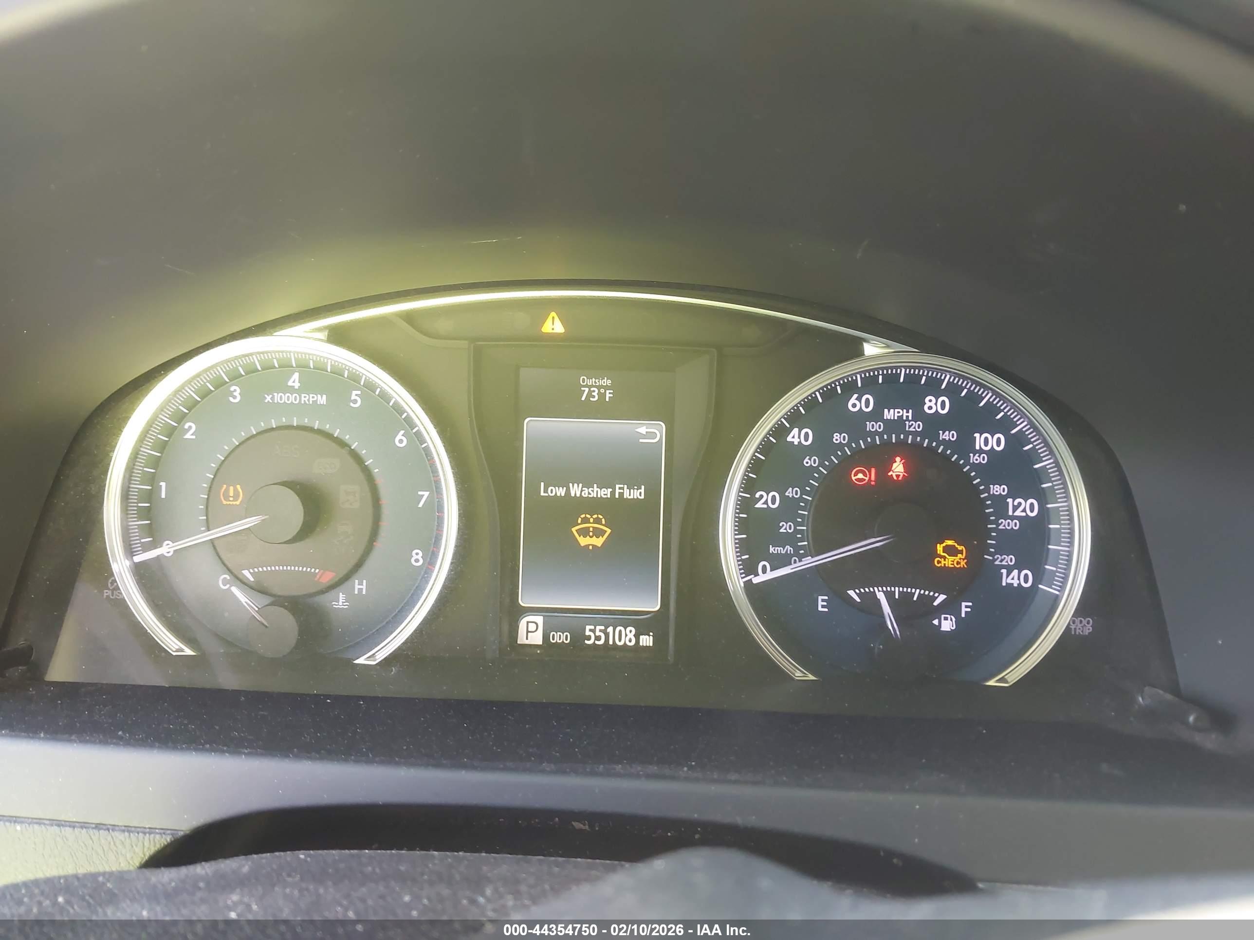TOYOTA CAMRY image 7