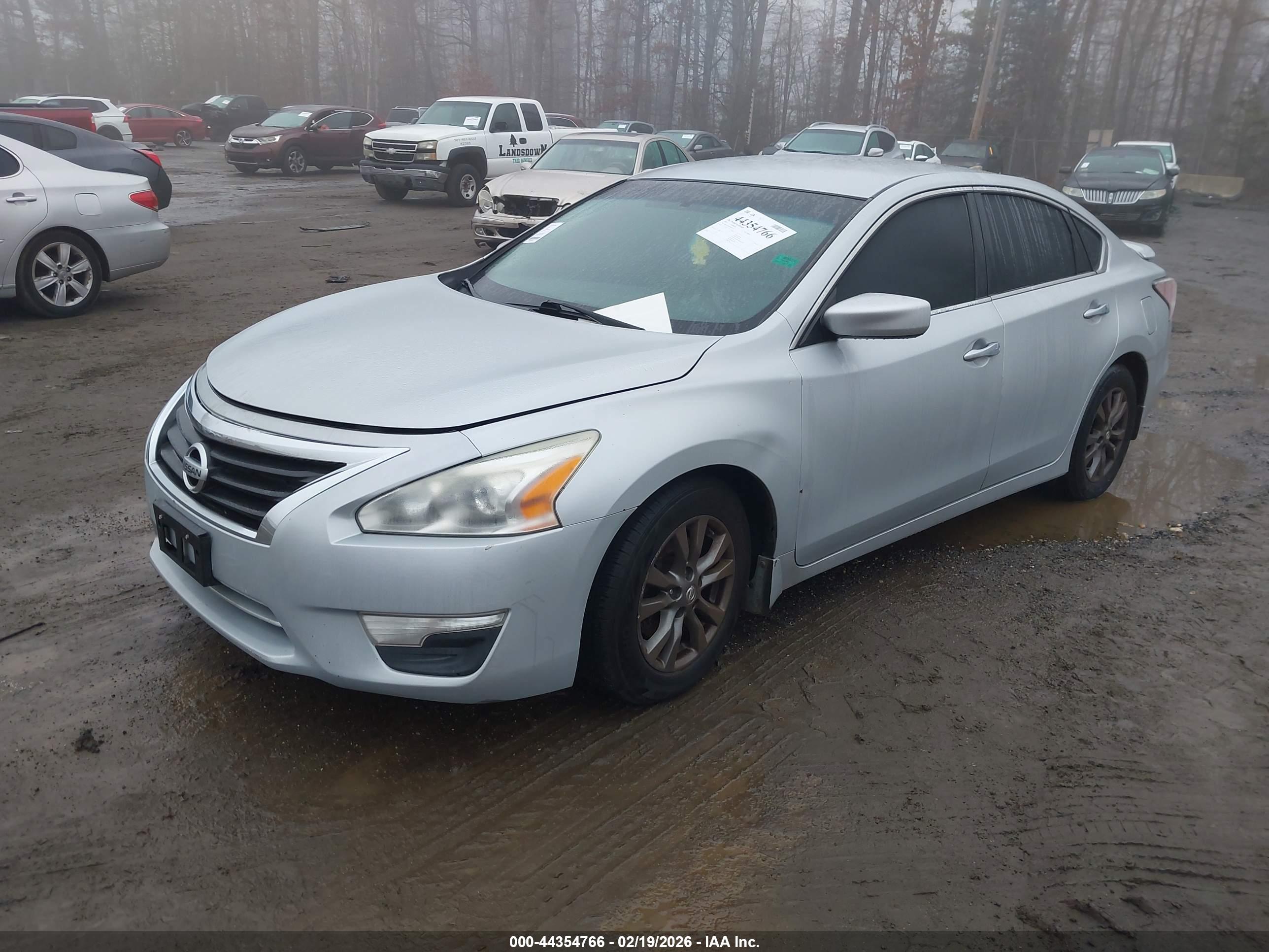 NISSAN ALTIMA image 2