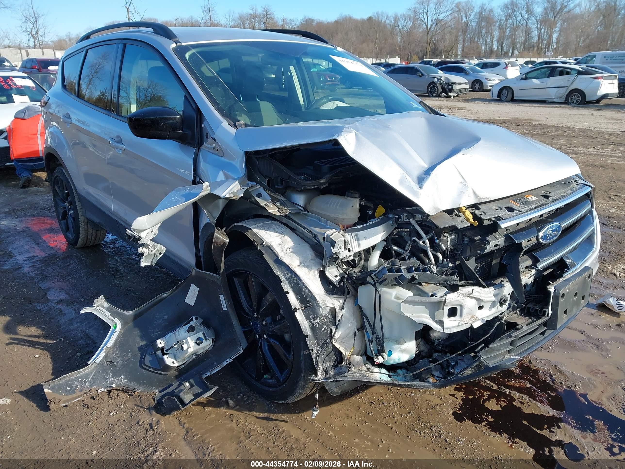 FORD ESCAPE image 6