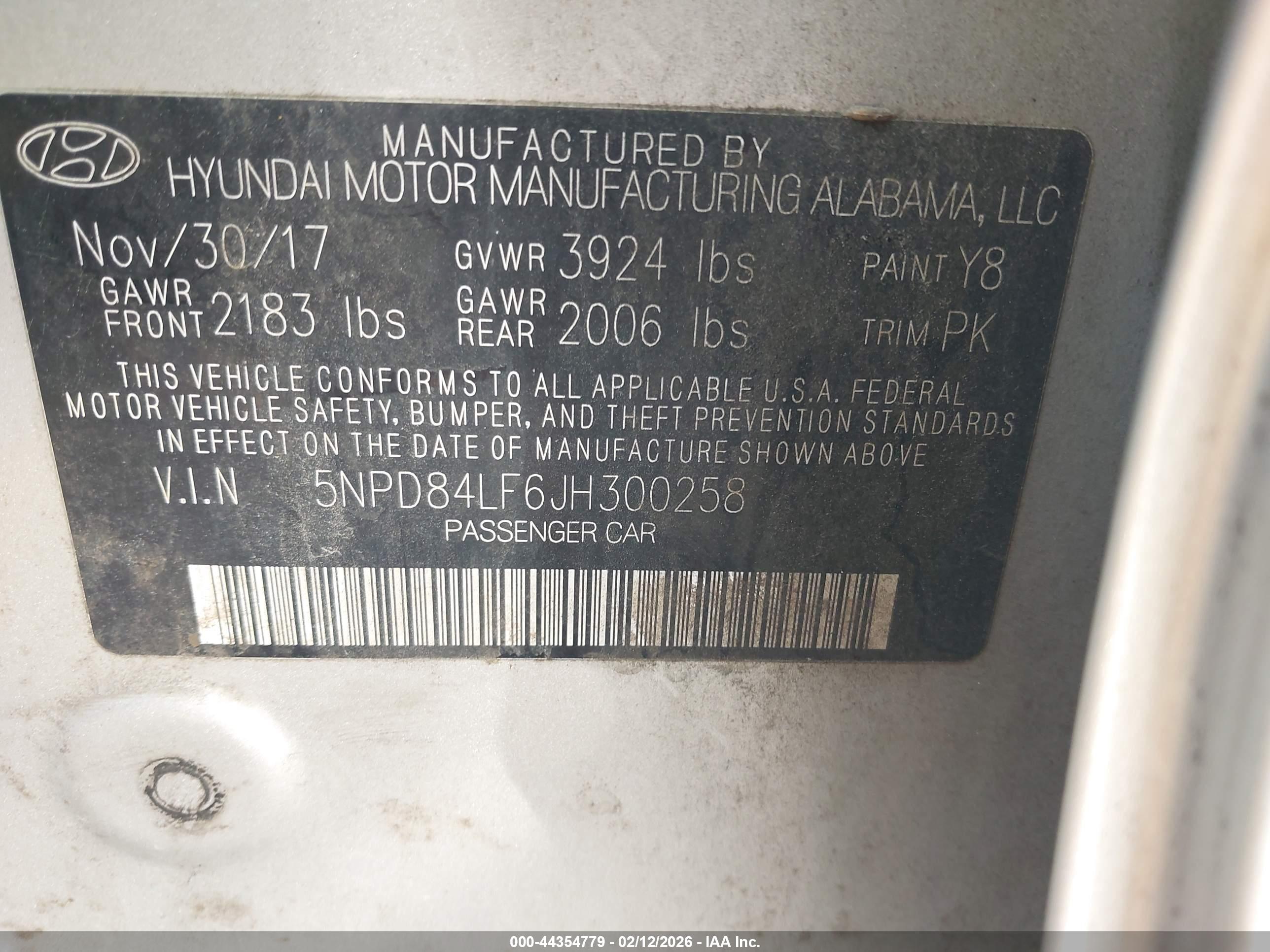HYUNDAI ELANTRA image 9