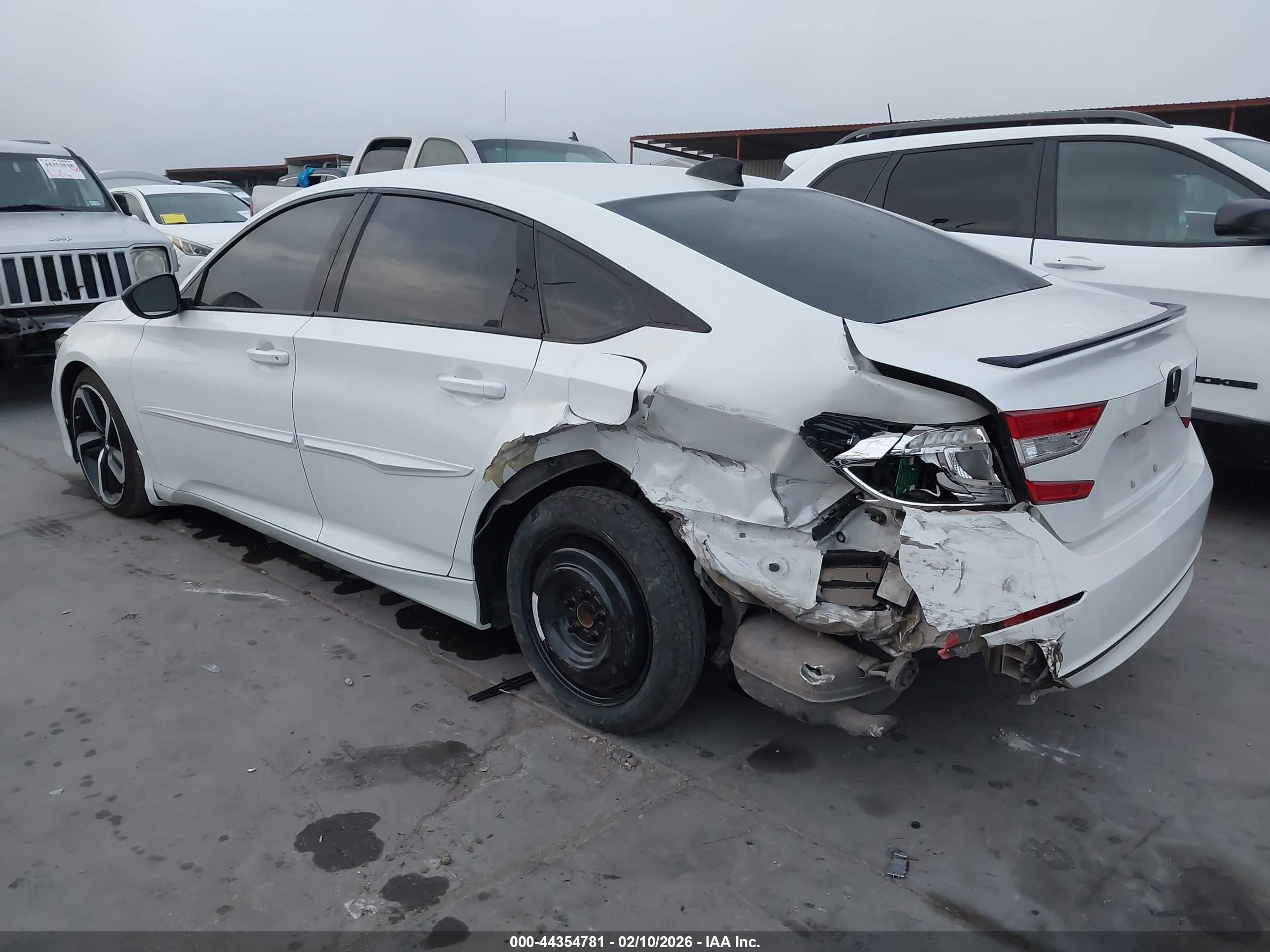 HONDA ACCORD image 3
