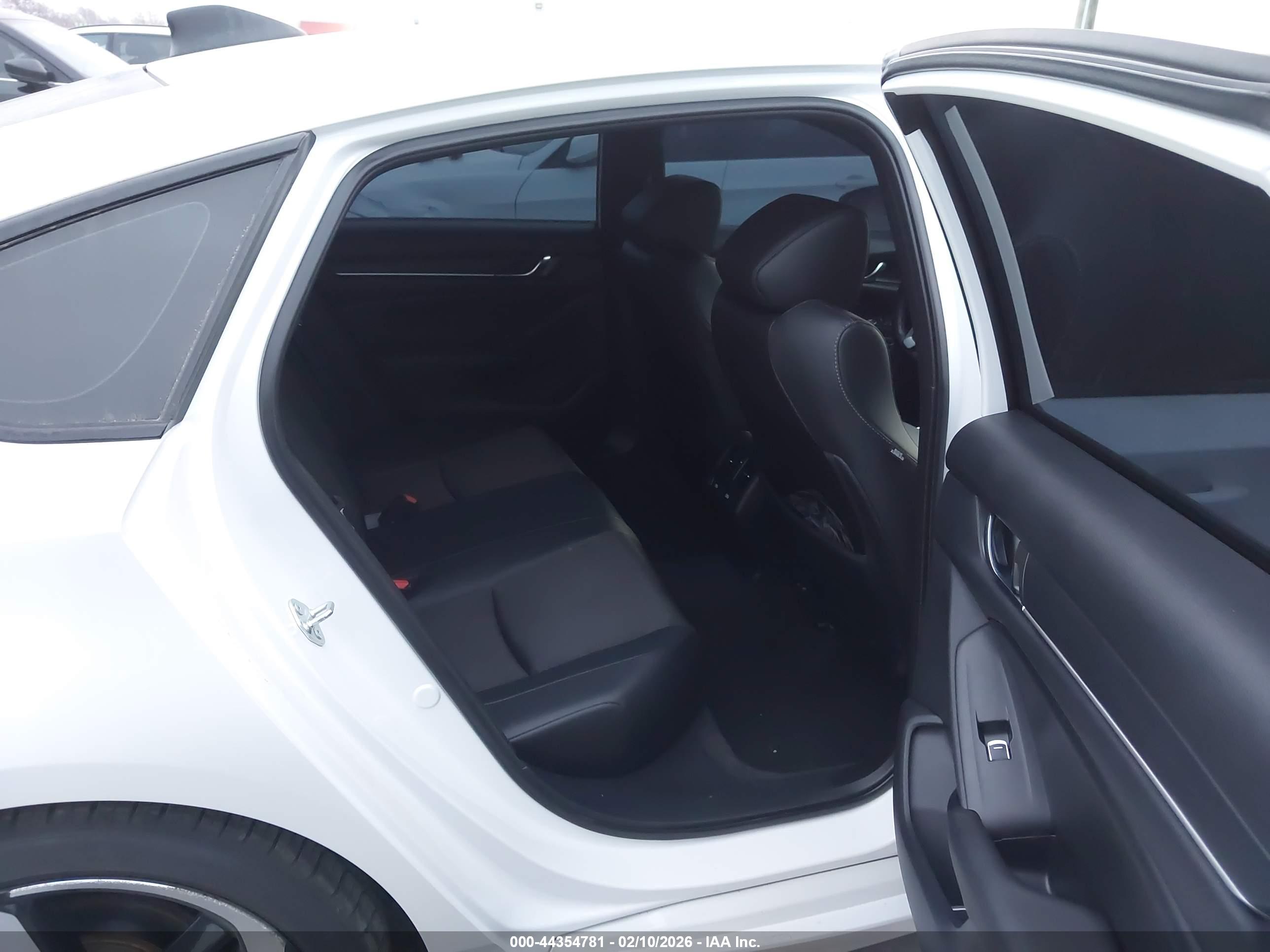 HONDA ACCORD image 8