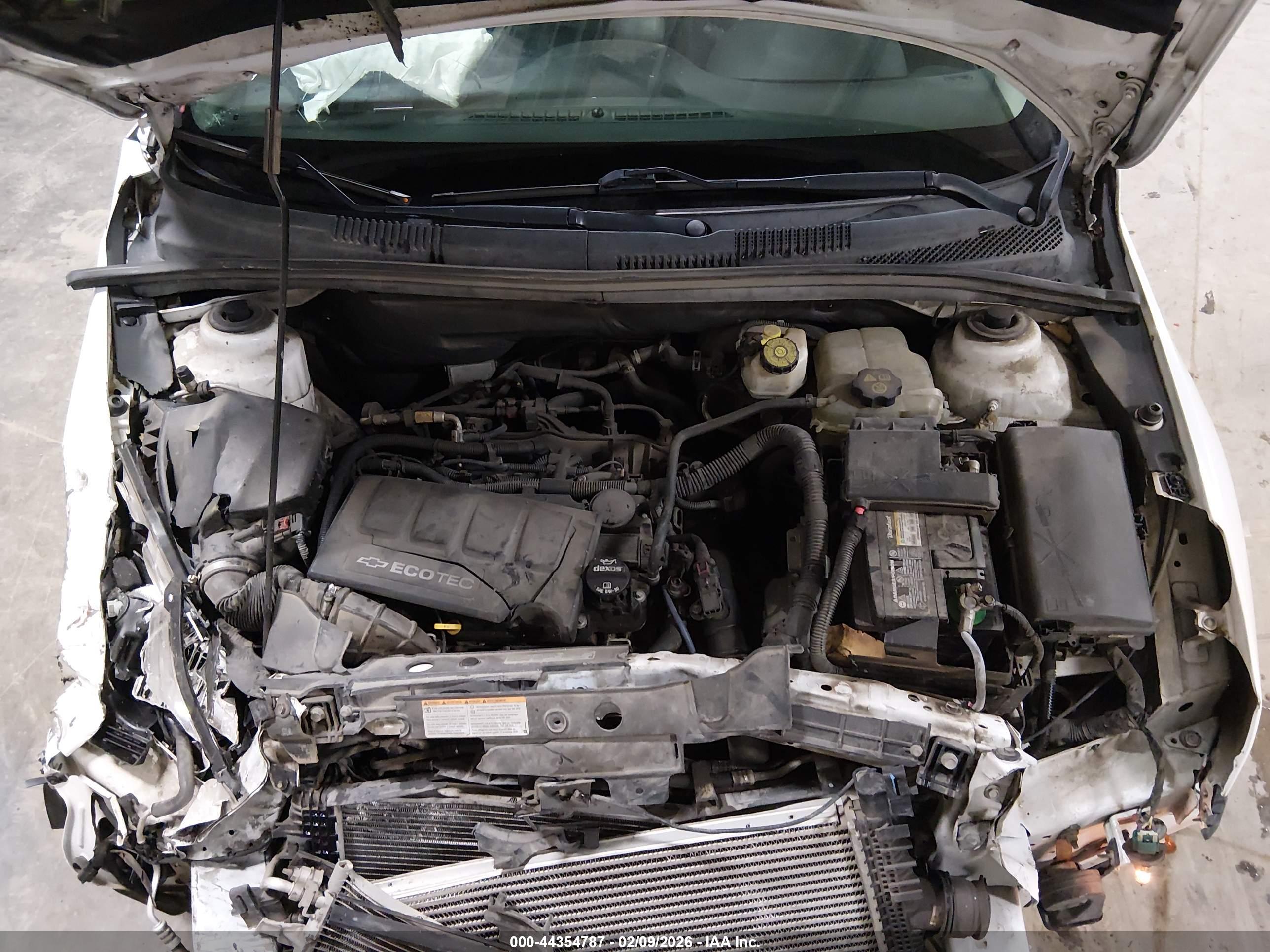 CHEVROLET CRUZE image 10