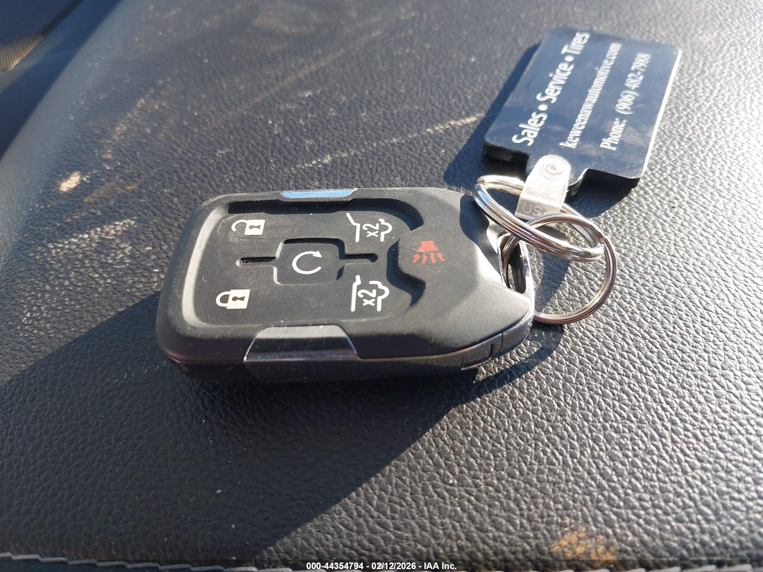 GMC YUKON image 11