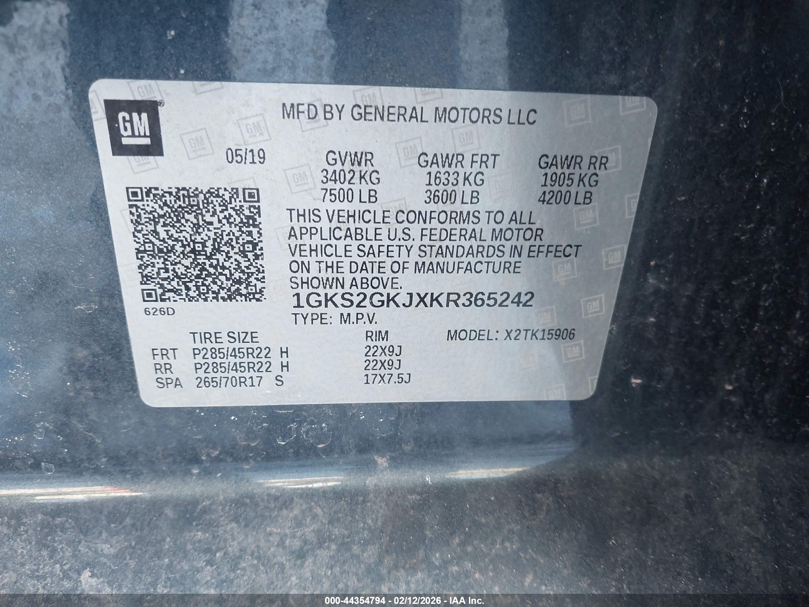 GMC YUKON image 9