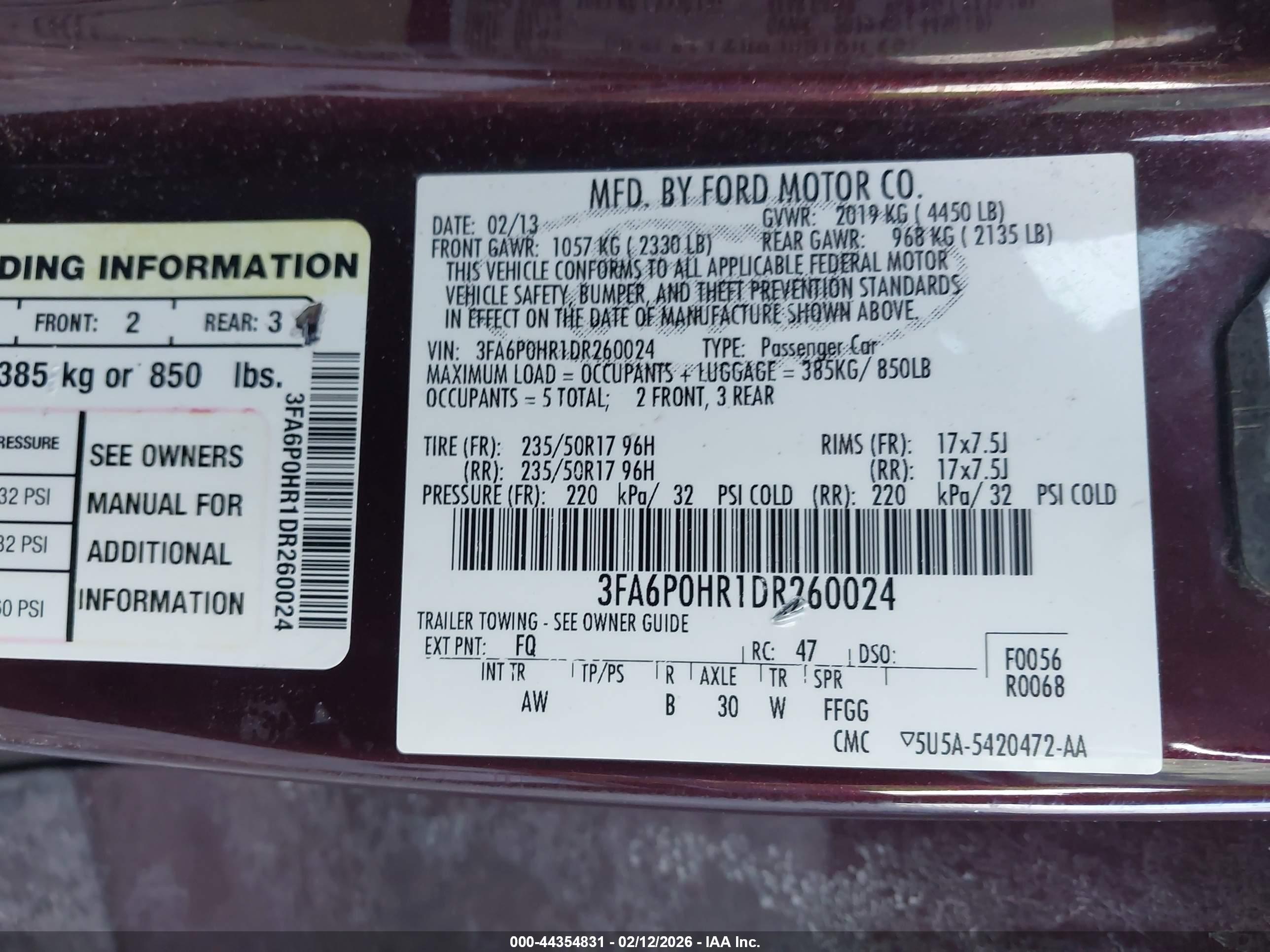 FORD FUSION image 9